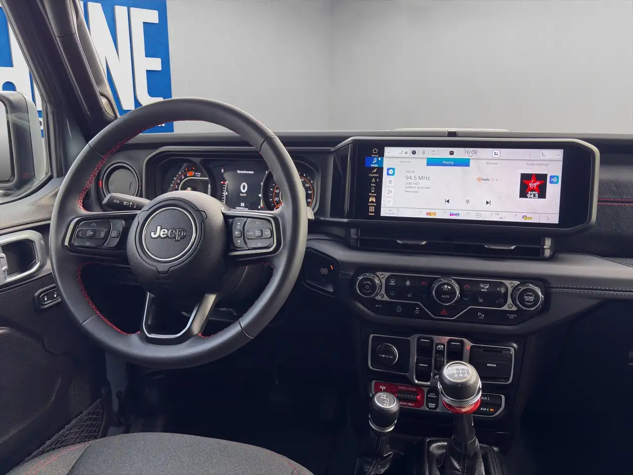 Jeep Wrangler - Image 13