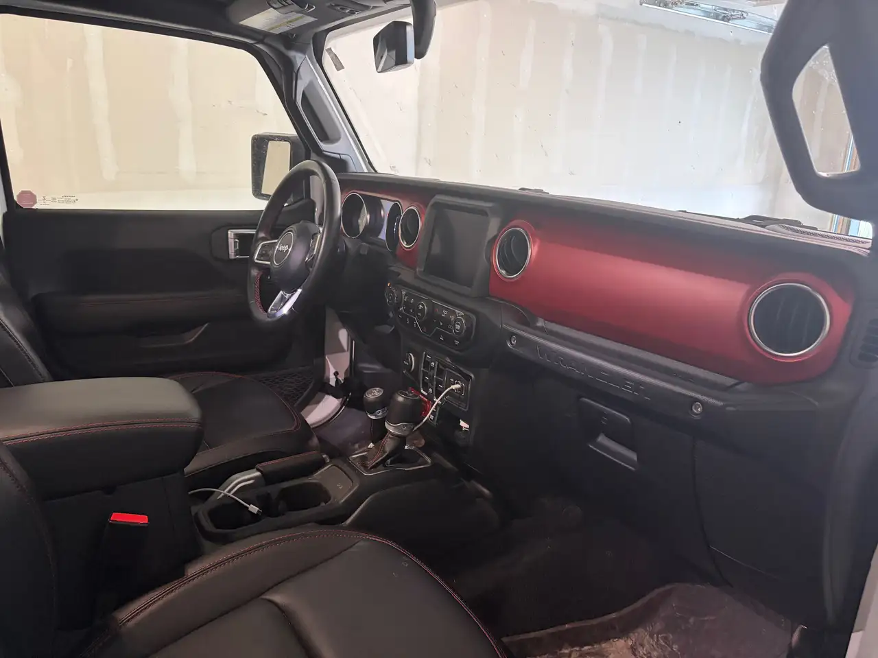 Jeep Wrangler - Image 7