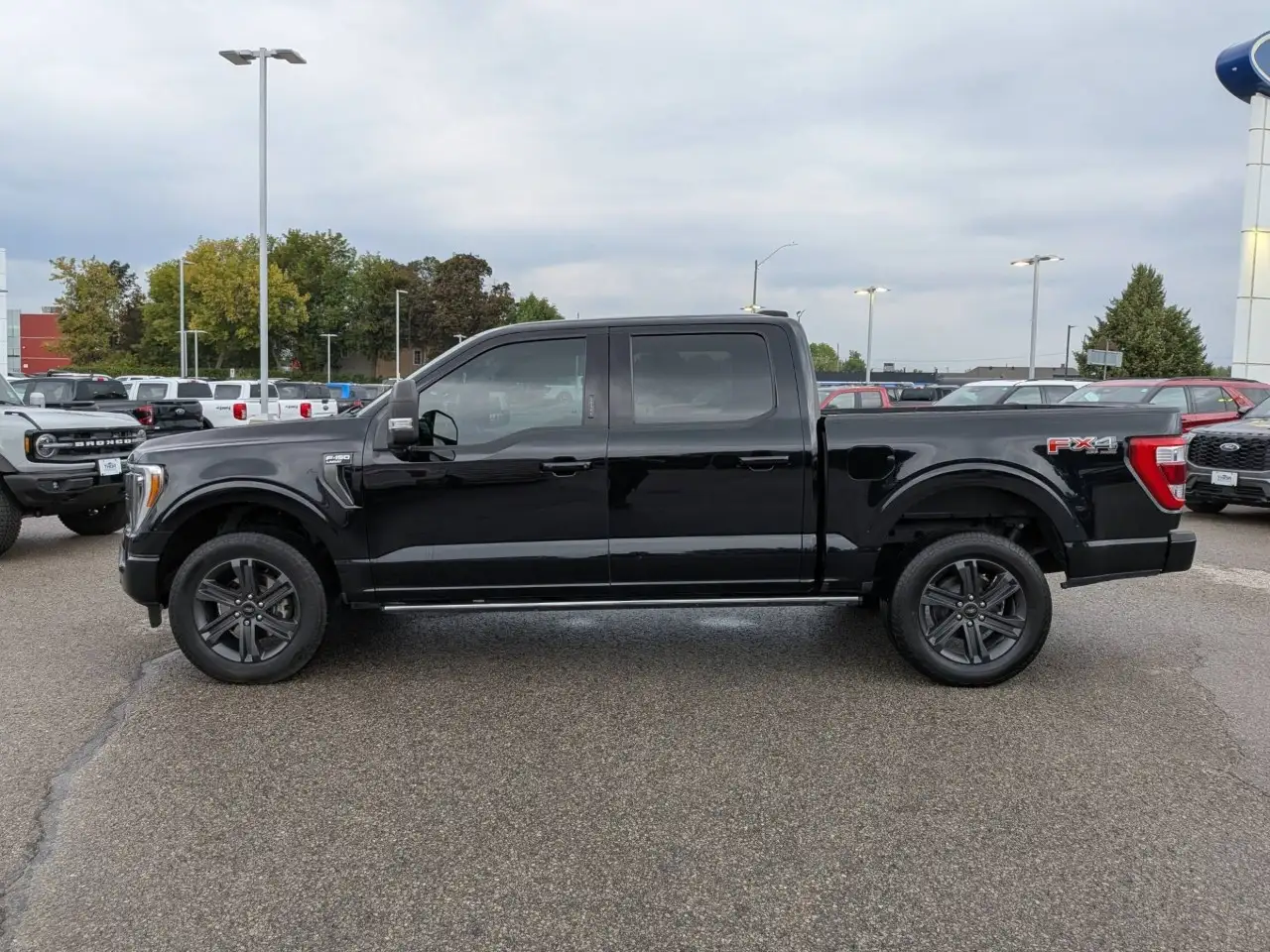 Ford F-150 - Image 11