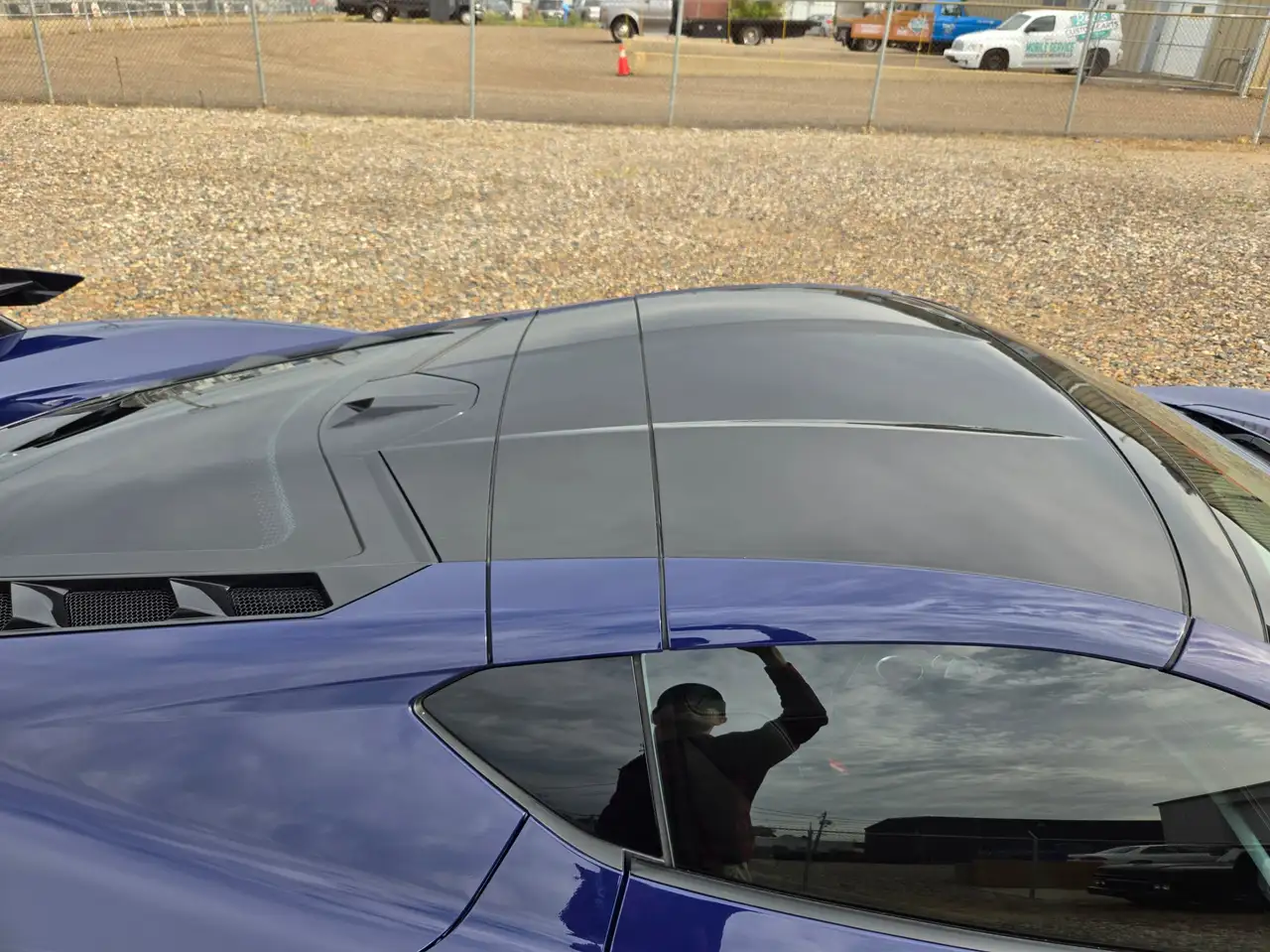 Chevrolet Corvette - Image 14
