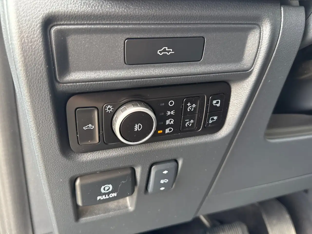 Ford F-150 - Image 15