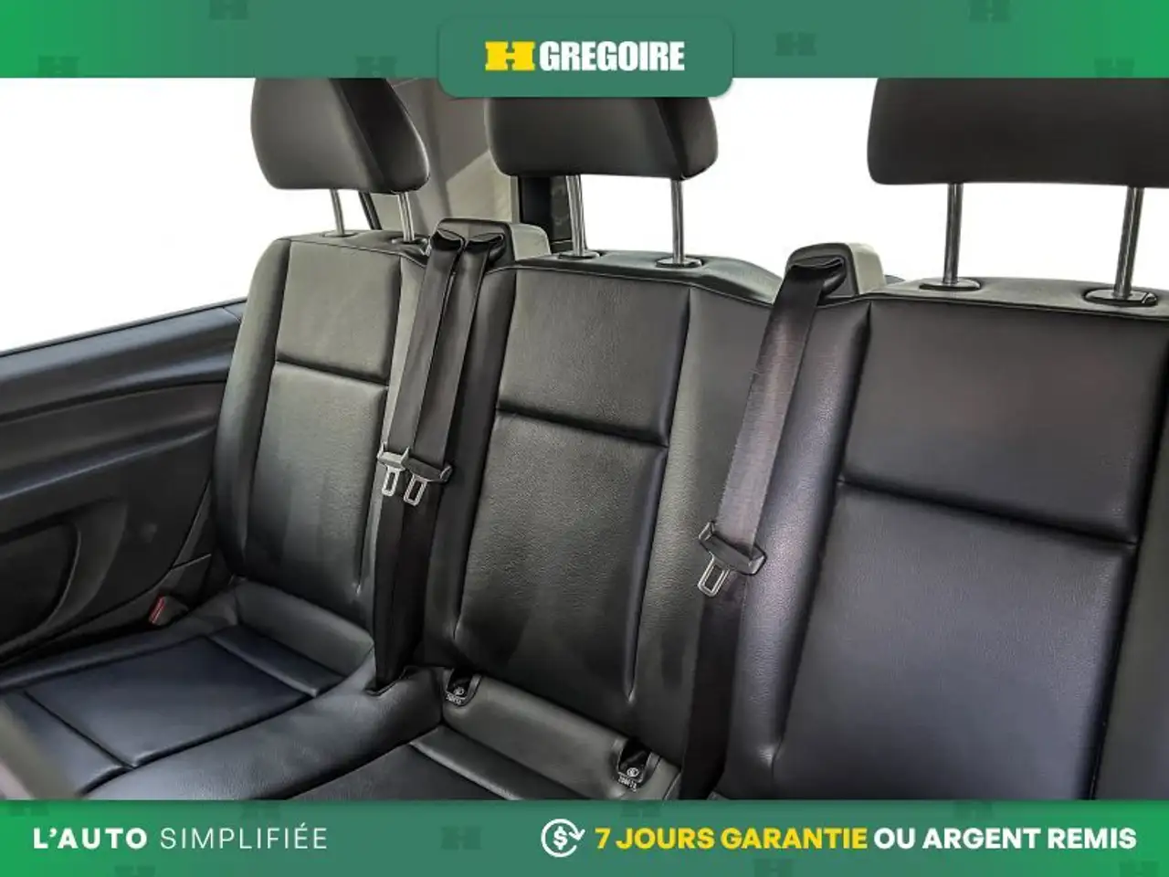 Mercedes-Benz Metris Passenger Van - Image 30