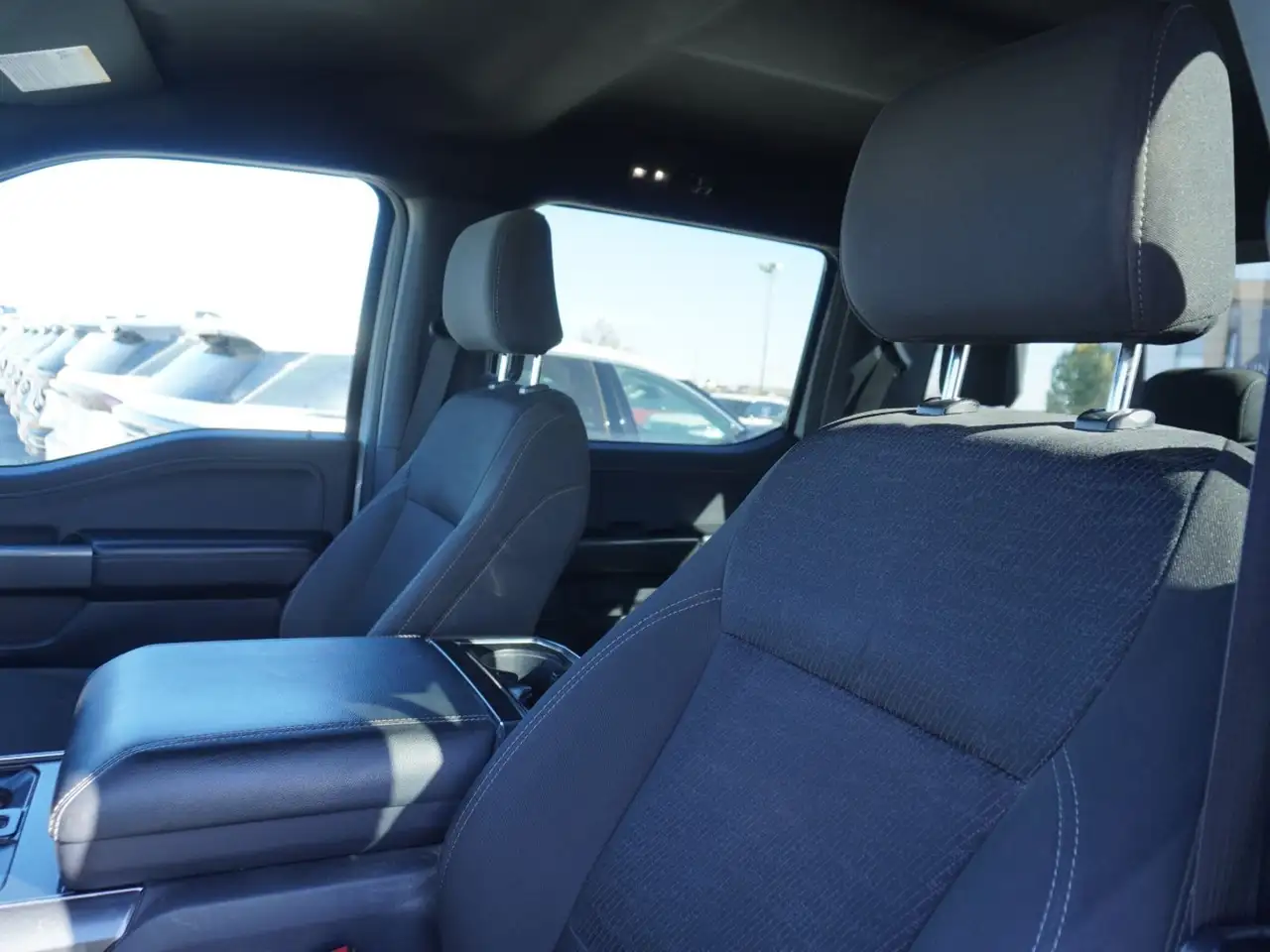 Ford F-150 - Image 21