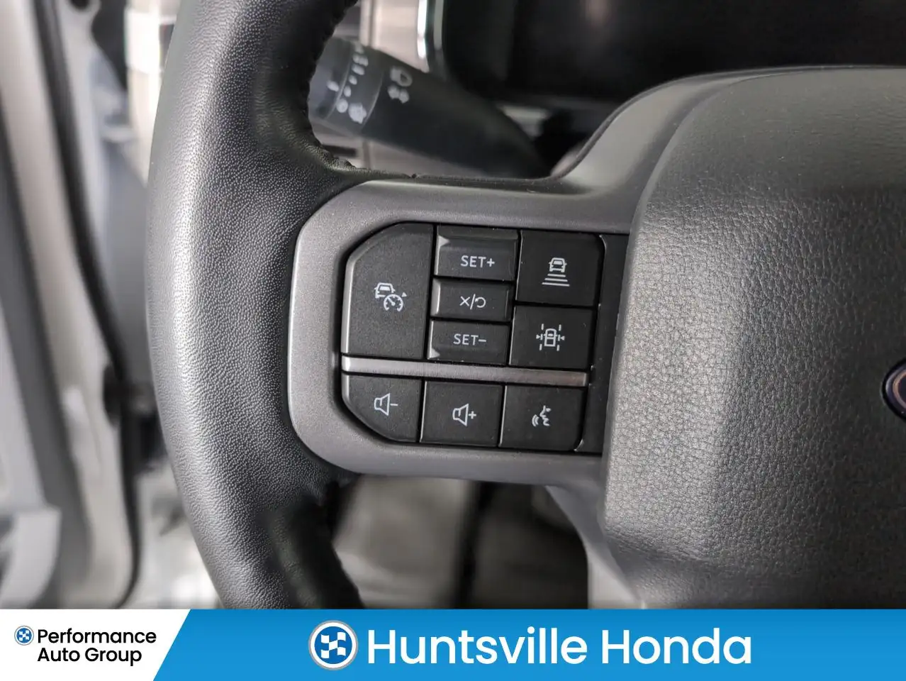 Ford F-150 - Image 17