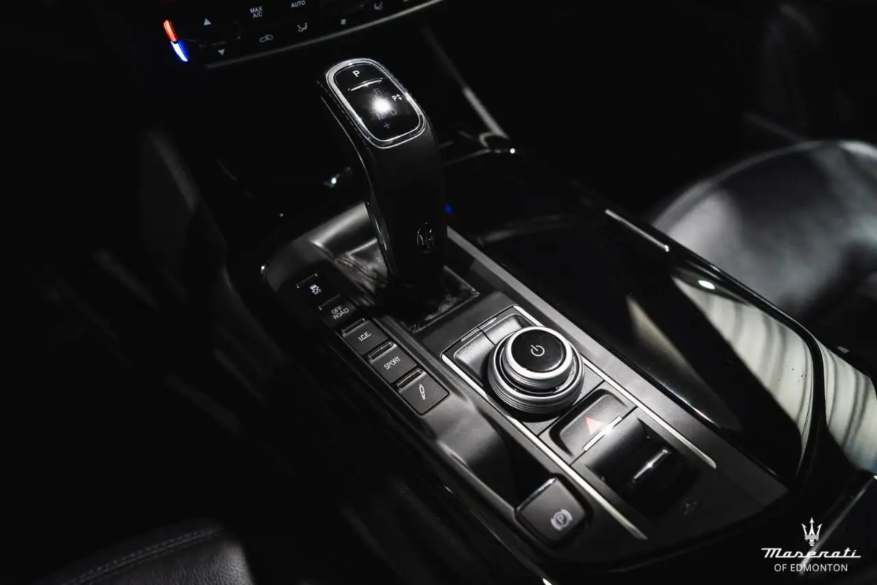 Maserati Levante - Image 17