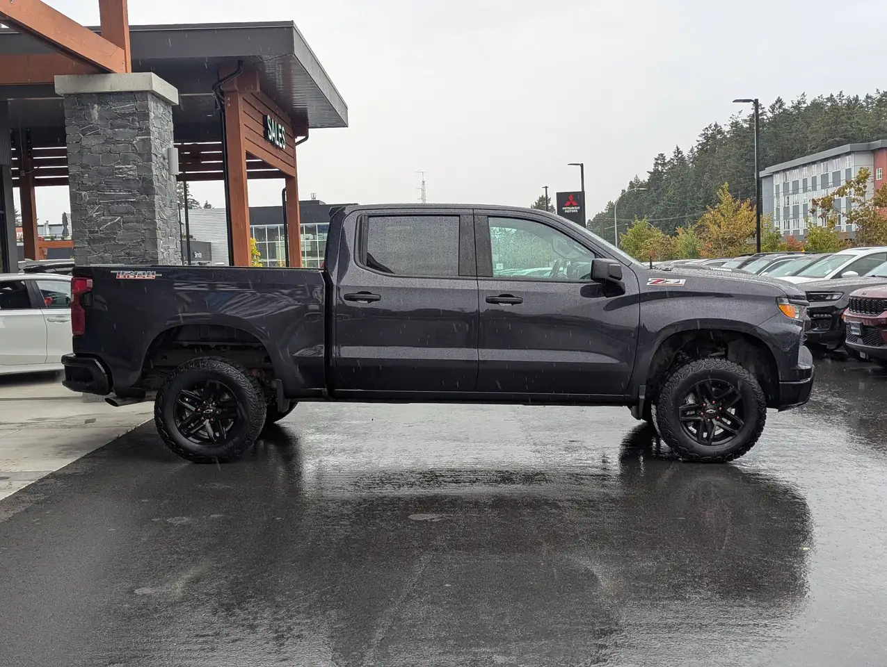 Chevrolet Silverado 1500 - Image 5