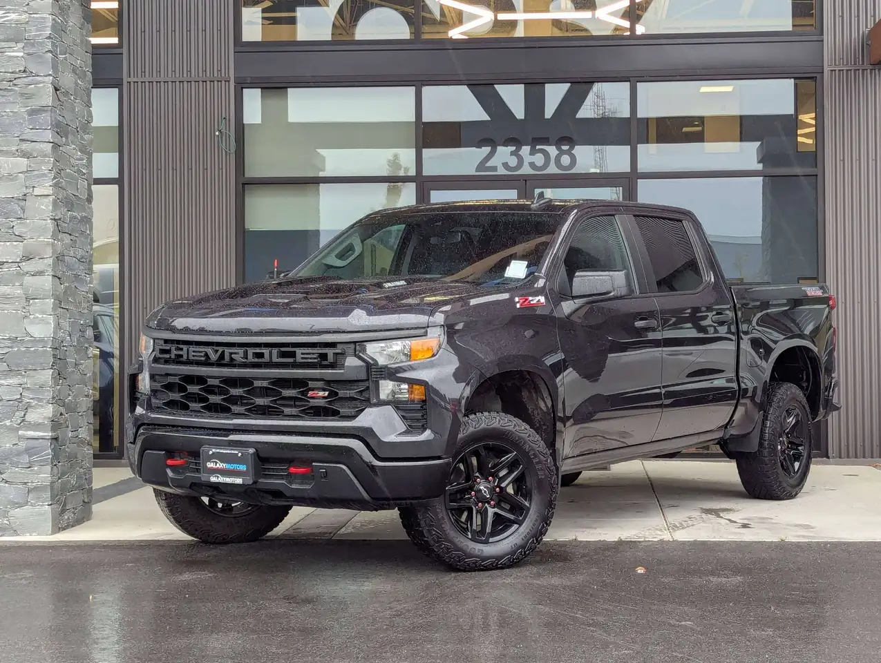 Chevrolet Silverado 1500 - Image 1