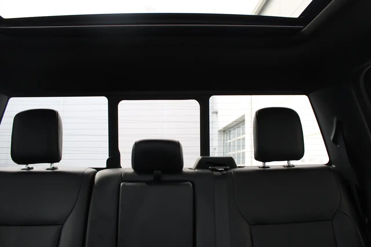 Ford F-150 - Image 25