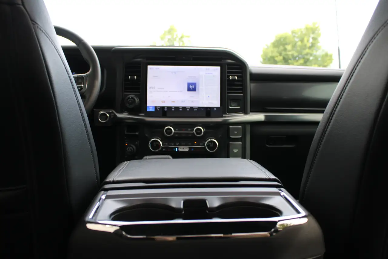 Ford F-150 - Image 26