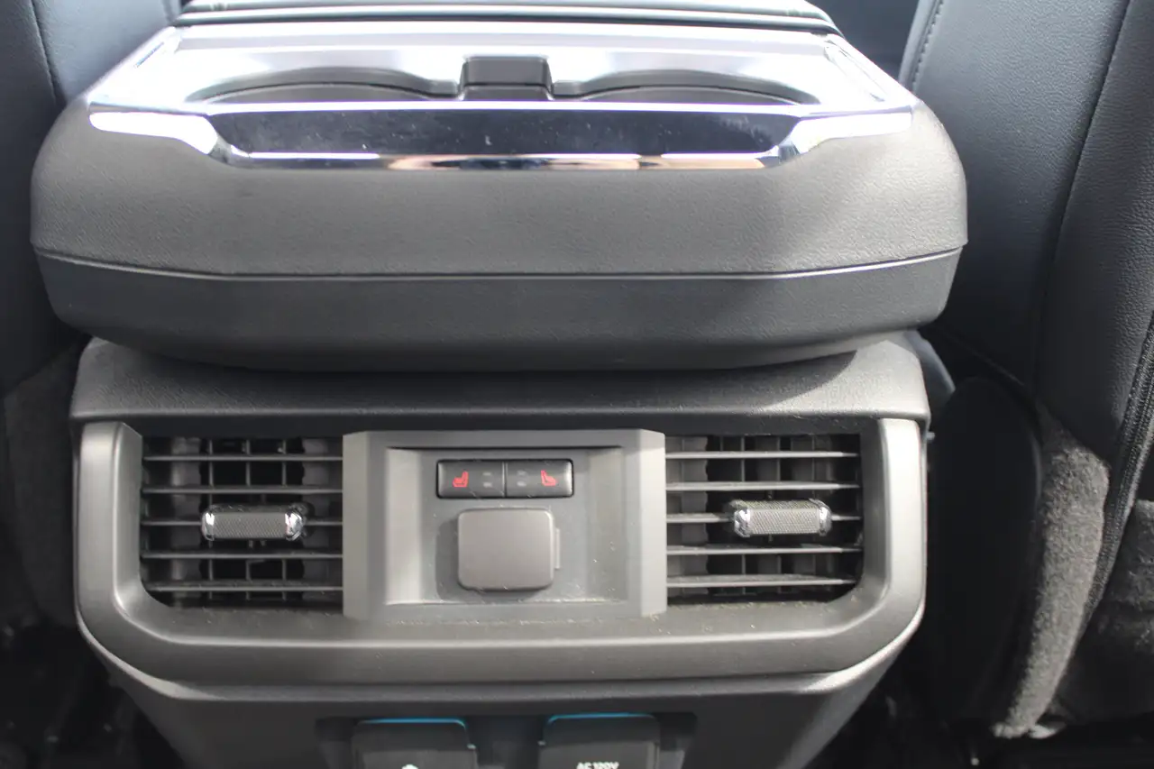 Ford F-150 - Image 24
