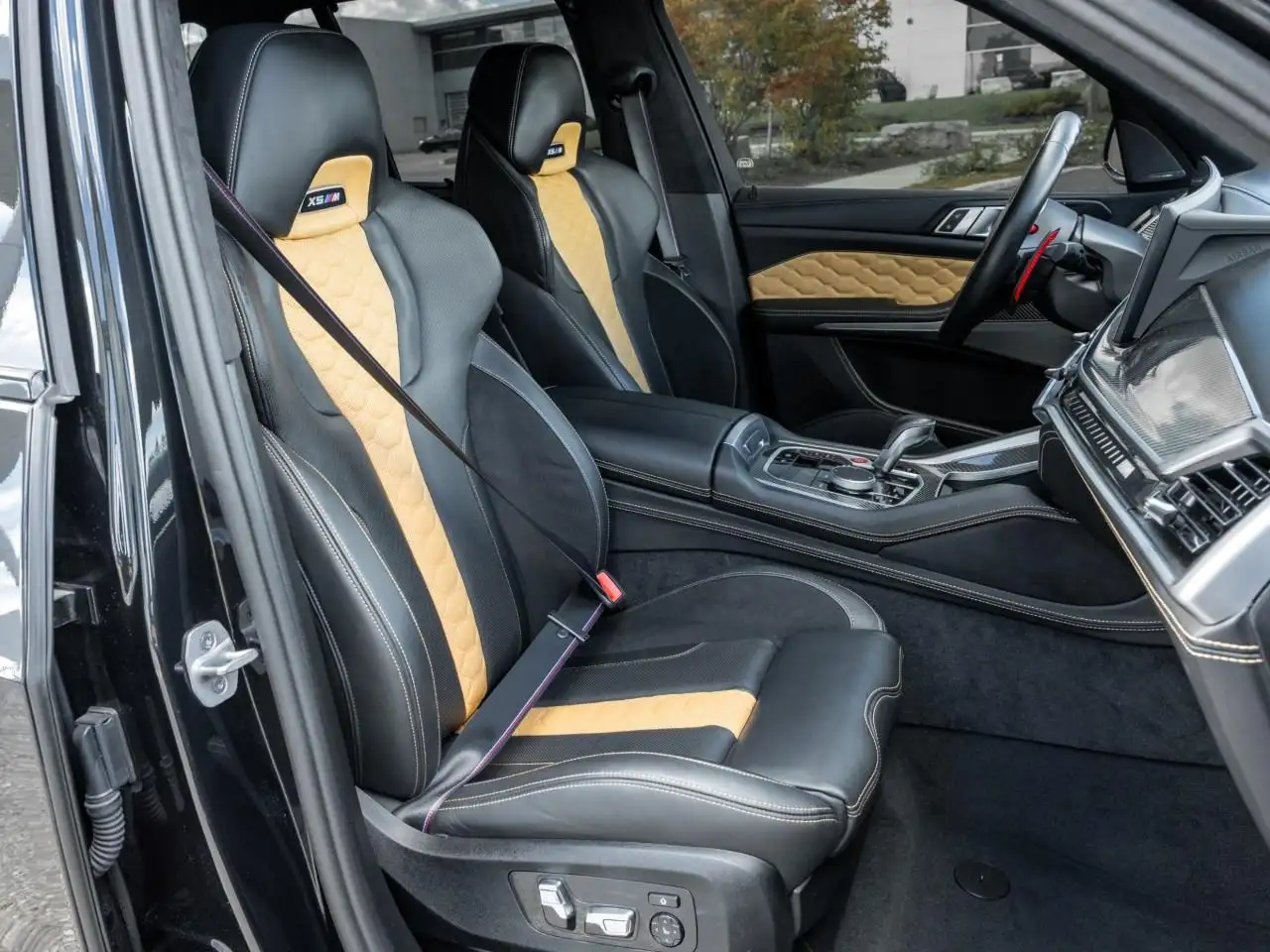 BMW X5 M - Image 32