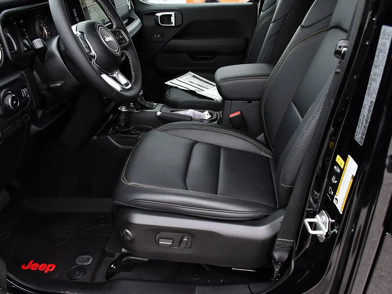 Jeep Wrangler - Image 9