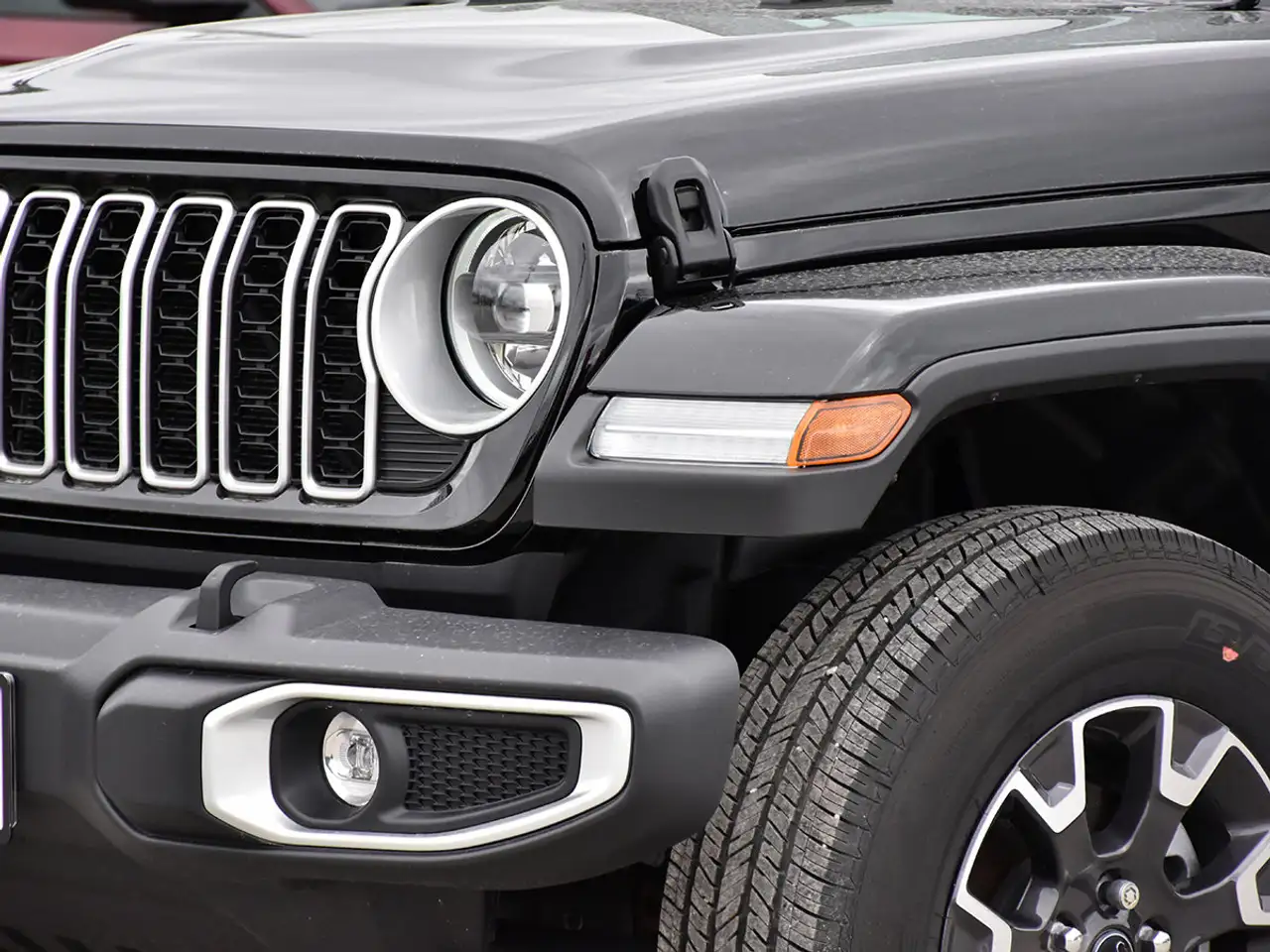 Jeep Wrangler - Image 5