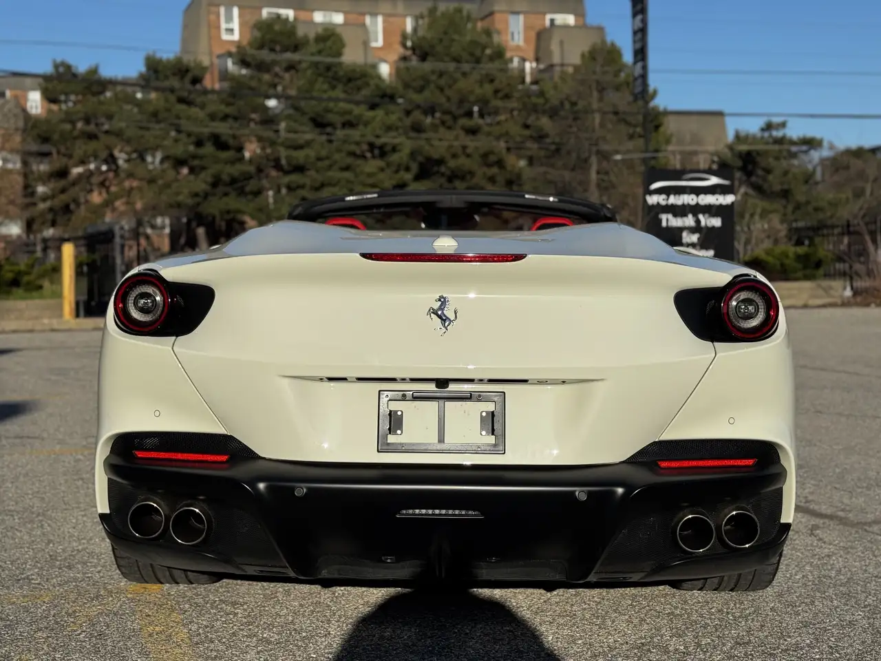 Ferrari Portofino - Image 7