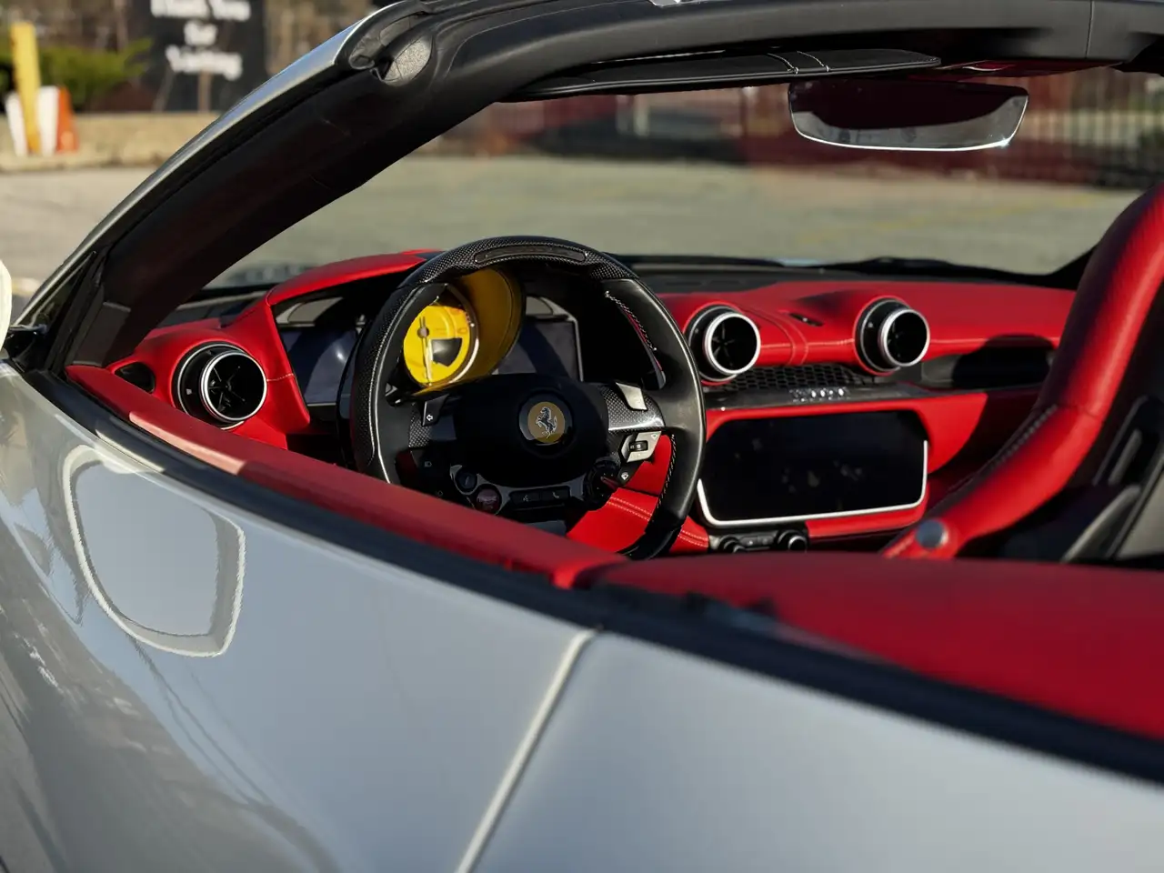 Ferrari Portofino - Image 2