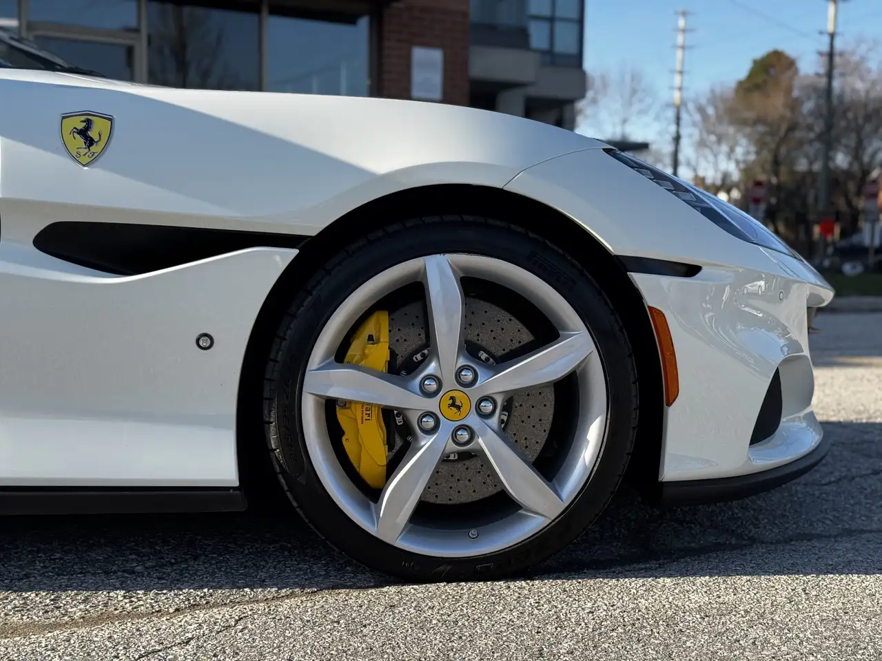 Ferrari Portofino - Image 20