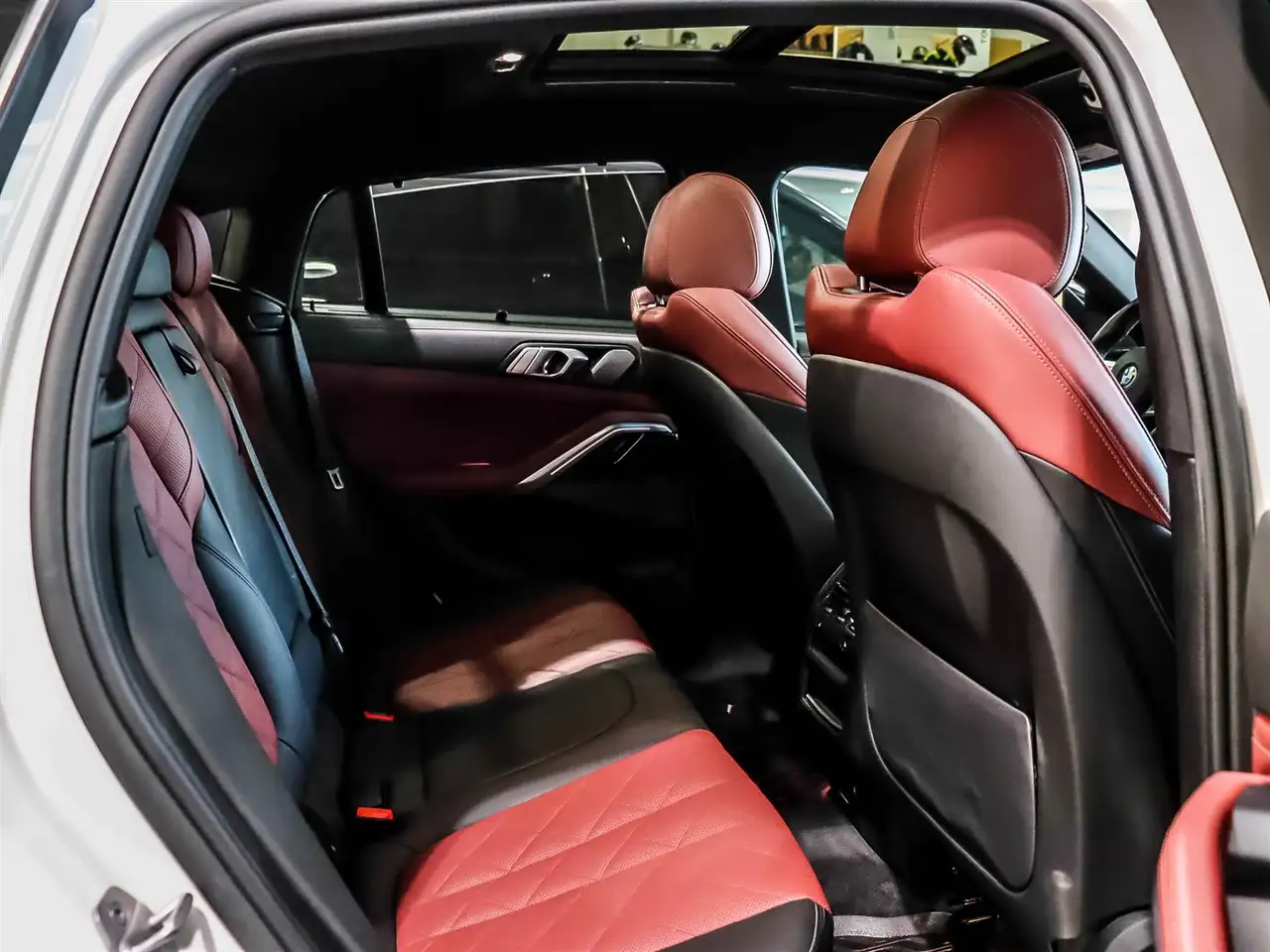 BMW X6 - Image 15