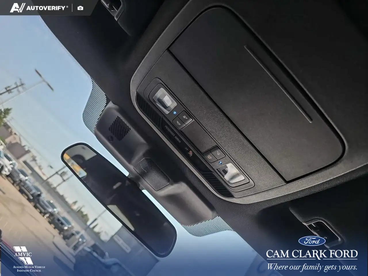 Ford F-150 - Image 21