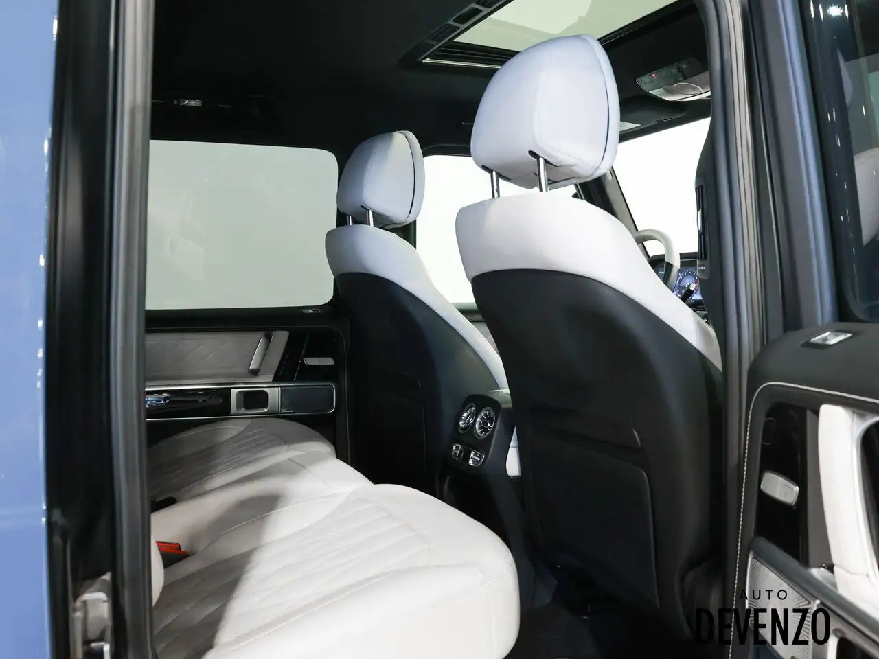 Mercedes-Benz G-Class - Image 8