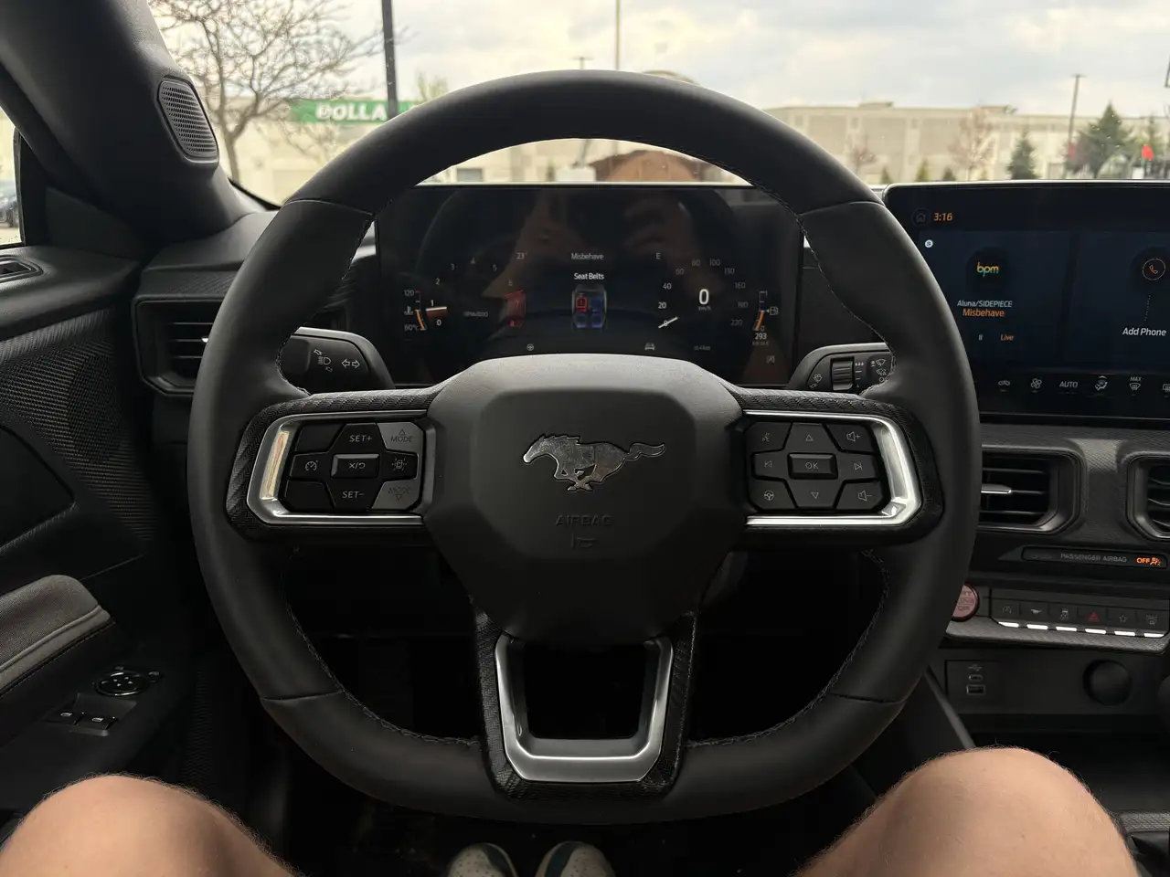 Ford Mustang - Image 20