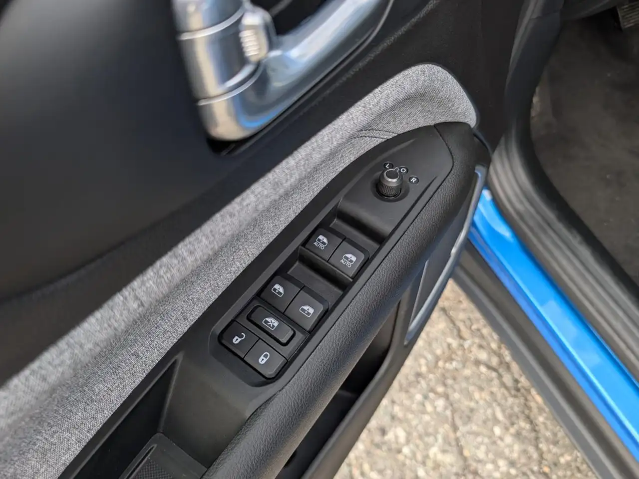 Jeep Compass - Image 13