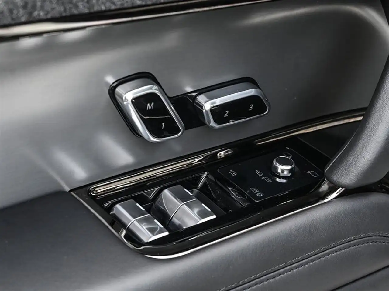 Land Rover Range Rover Sport - Image 16