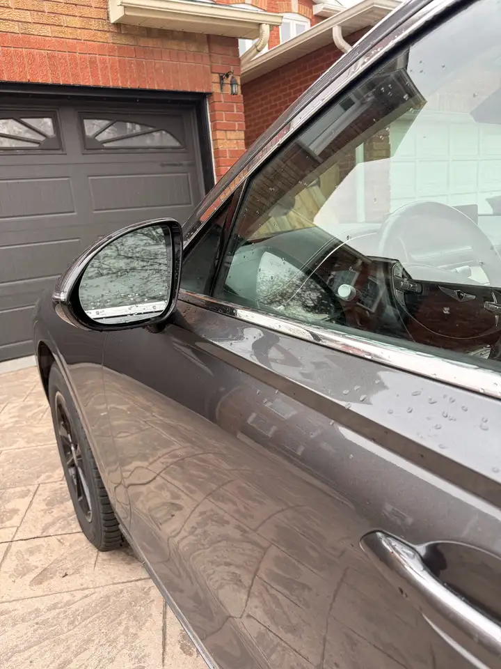 Genesis GV70 - Image 21