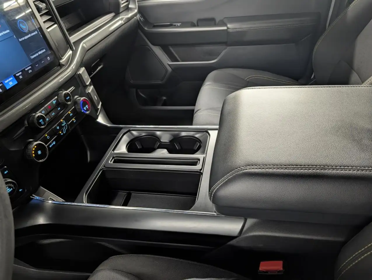 Ford F-150 - Image 25