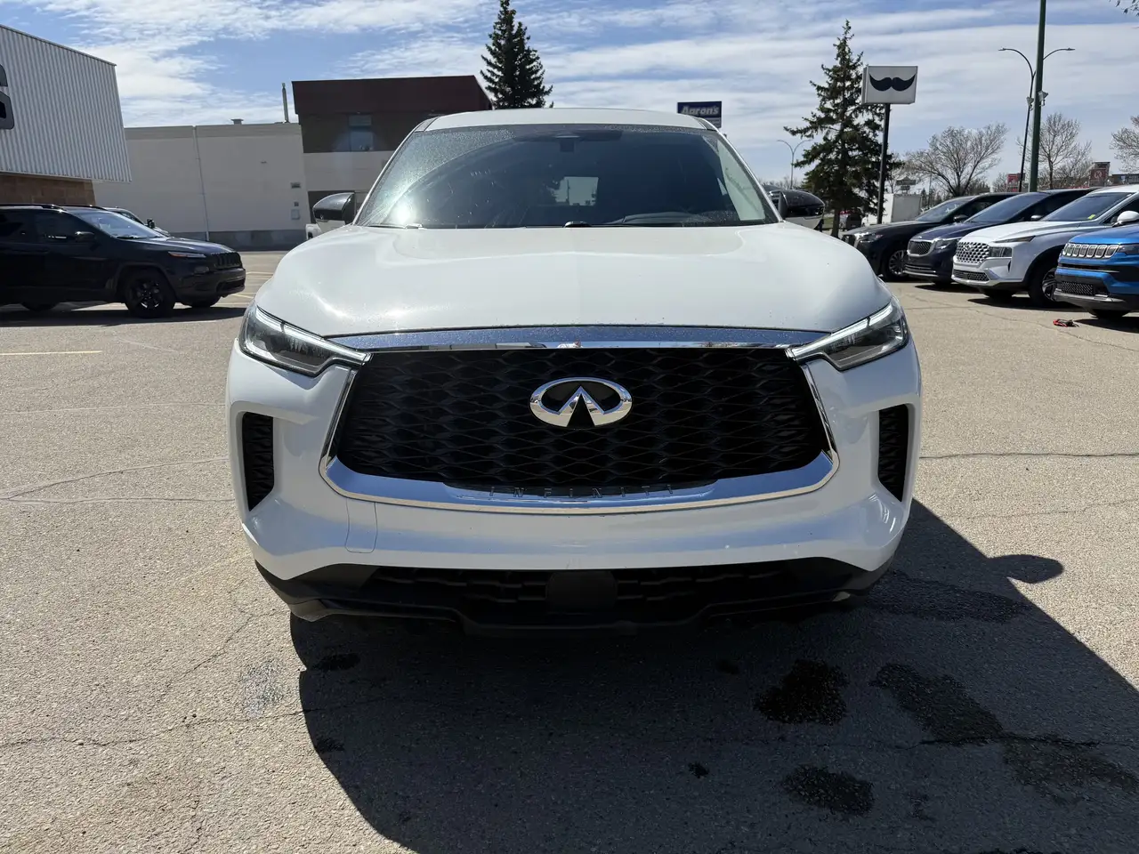 Infiniti QX60 - Image 2