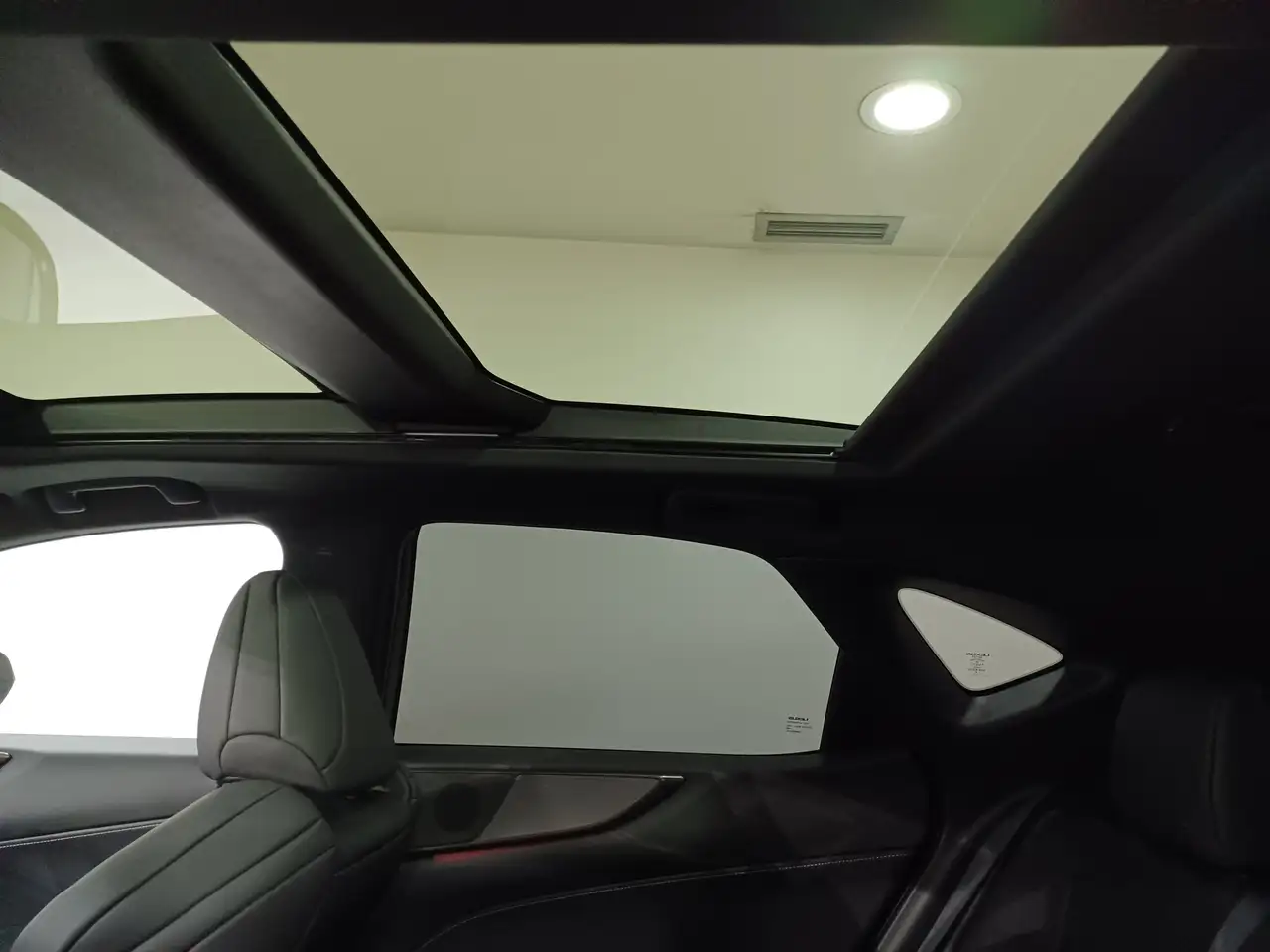 Lexus NX - Image 13