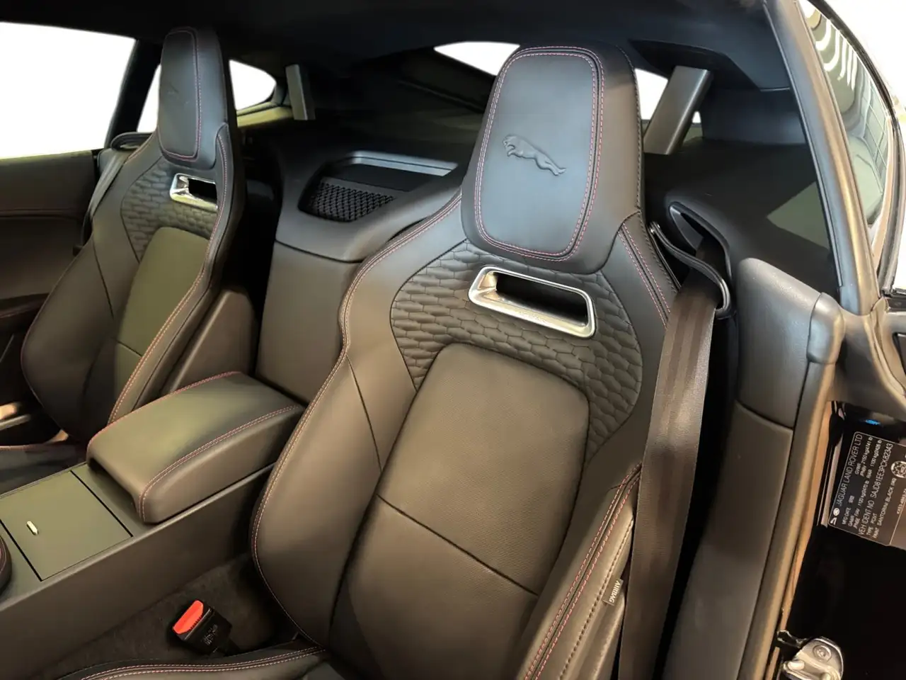 Jaguar F-Type - Image 24
