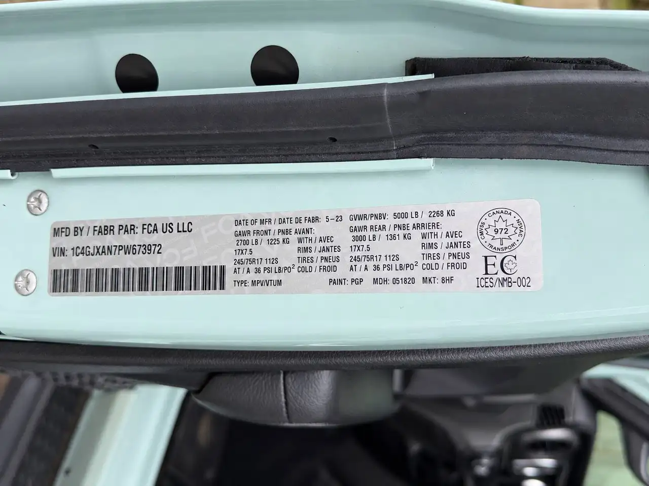 Jeep Wrangler - Image 17