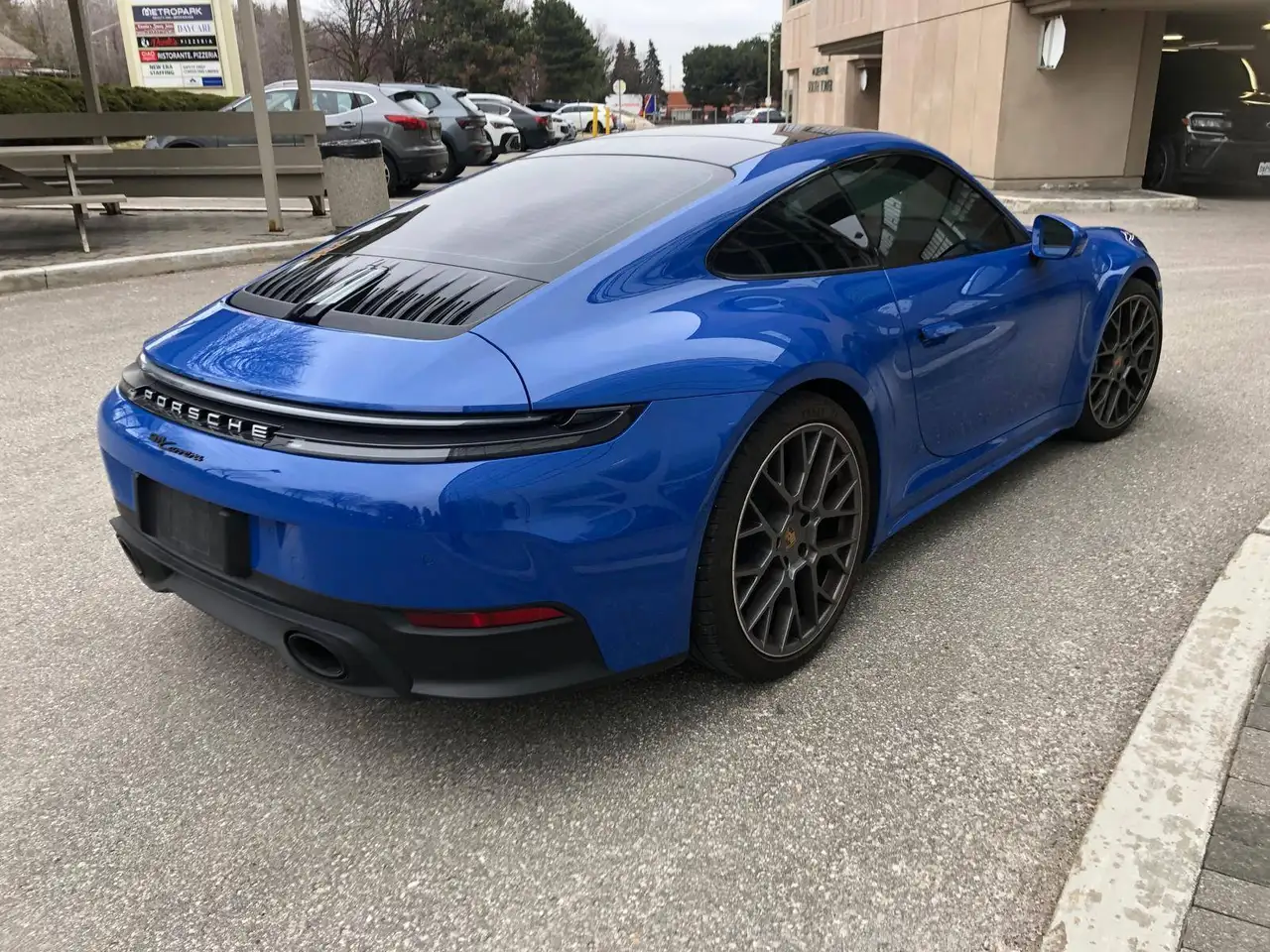 Porsche 911 - Image 5