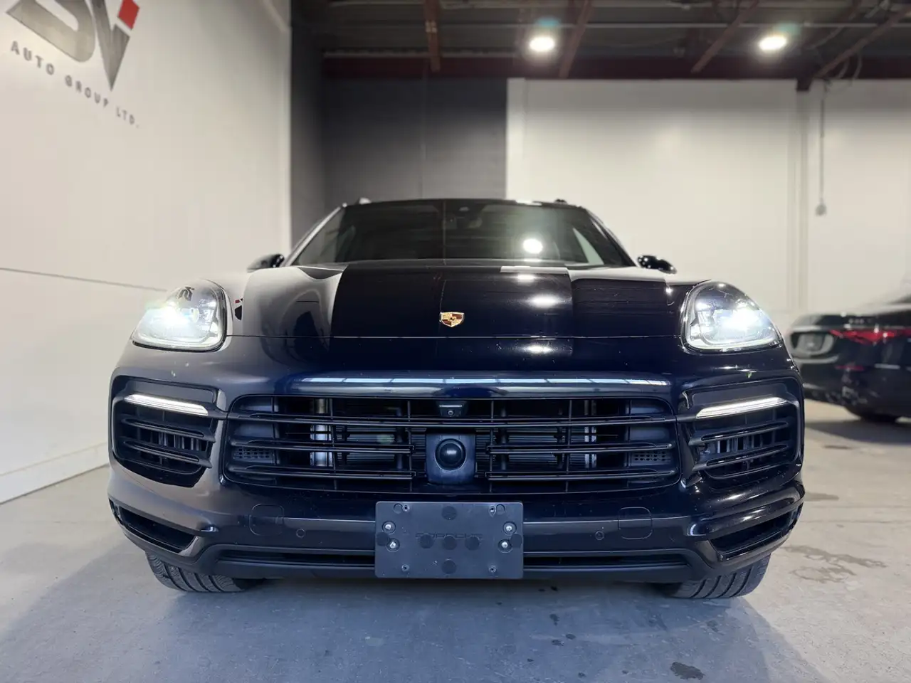 Porsche Cayenne - Image 11