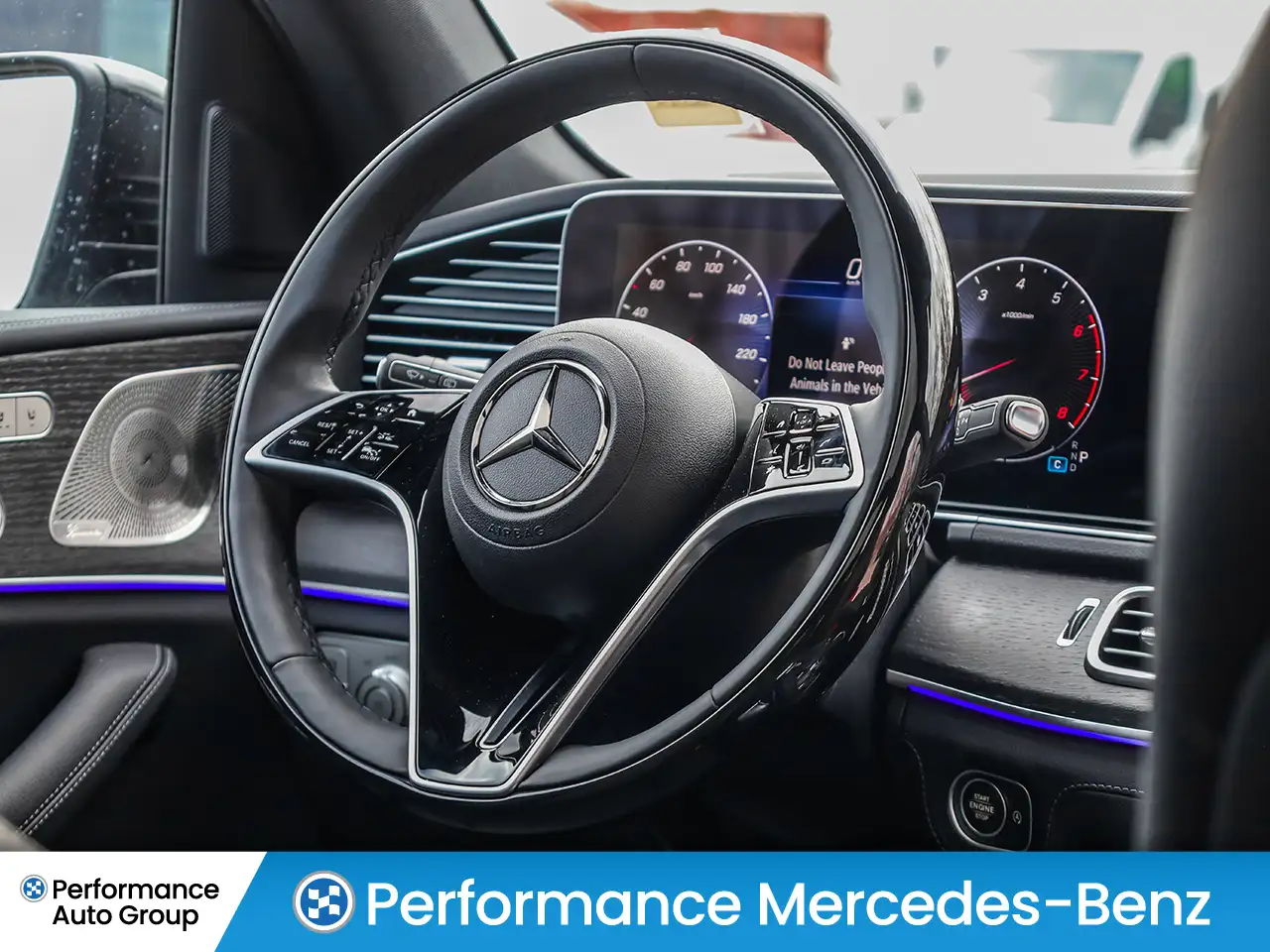 Mercedes-Benz GLE - Image 18