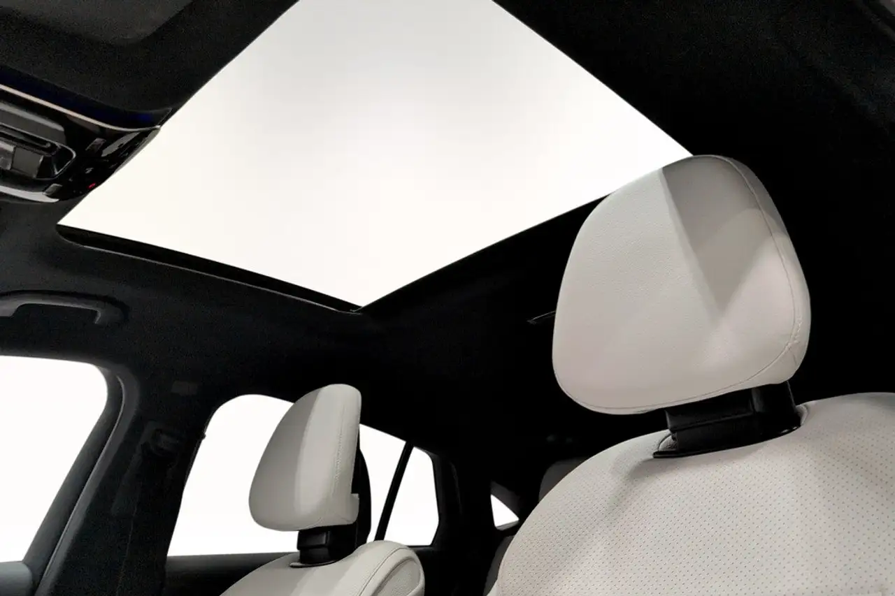 Mercedes-Benz GLC - Image 10