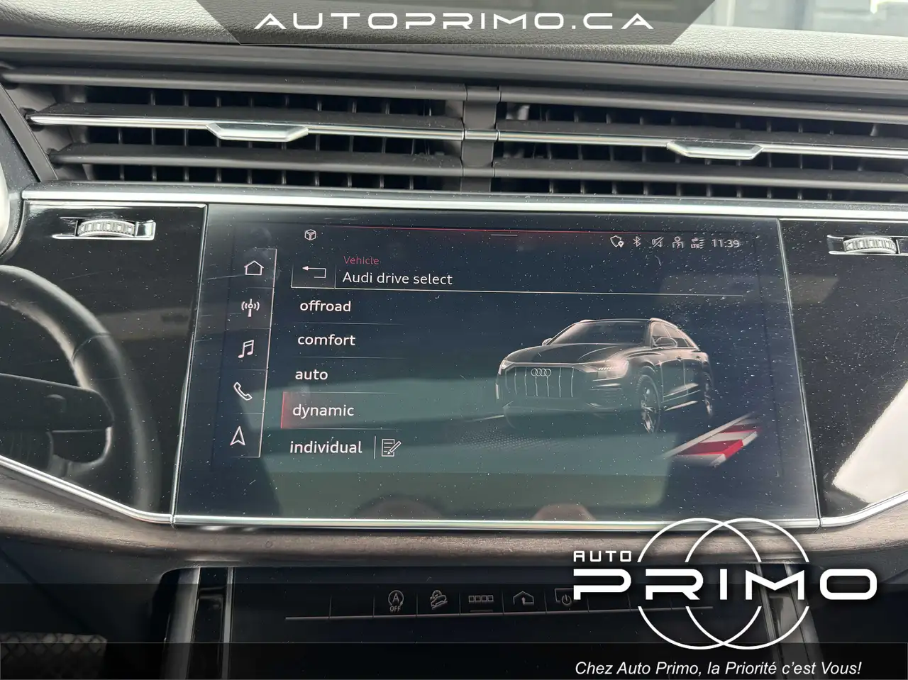 Audi Q8 - Image 44