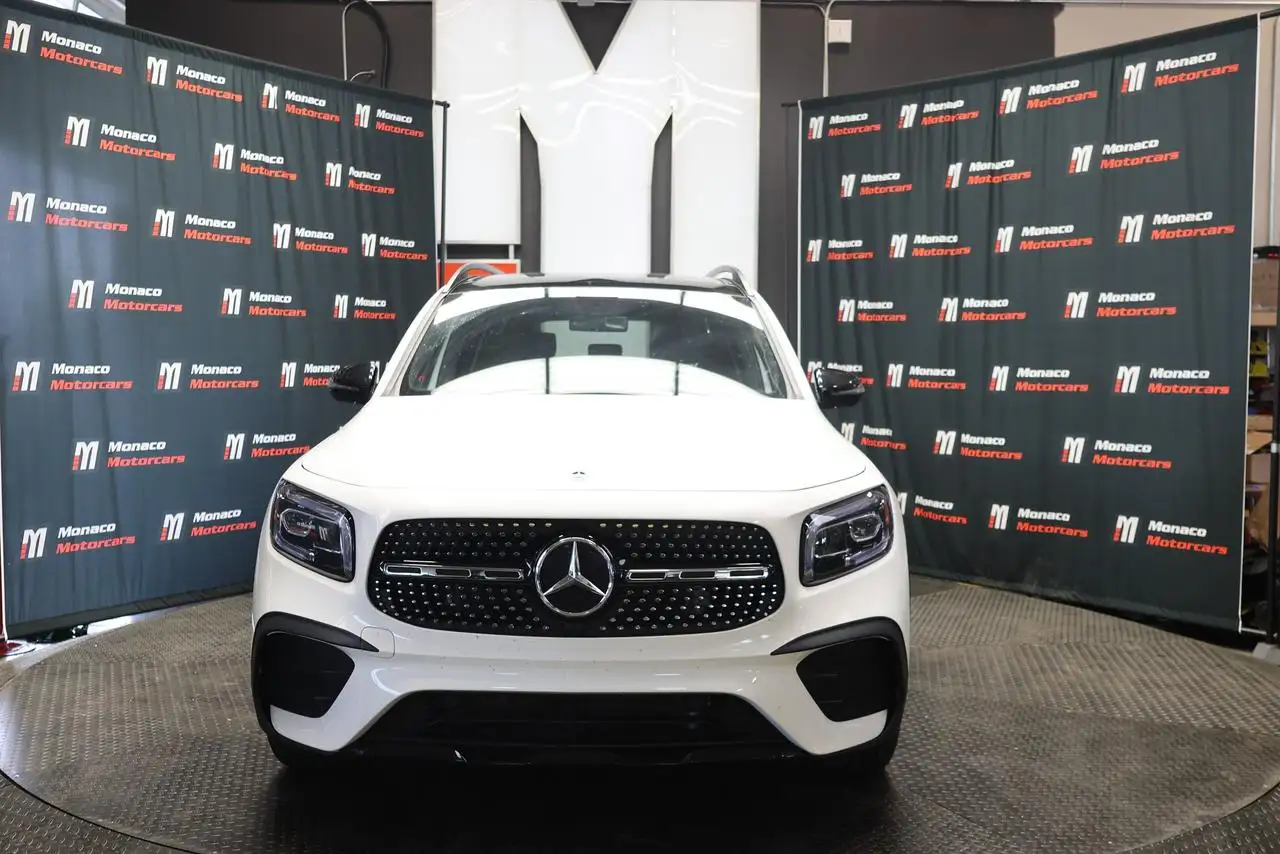 Mercedes-Benz GLB - Image 2