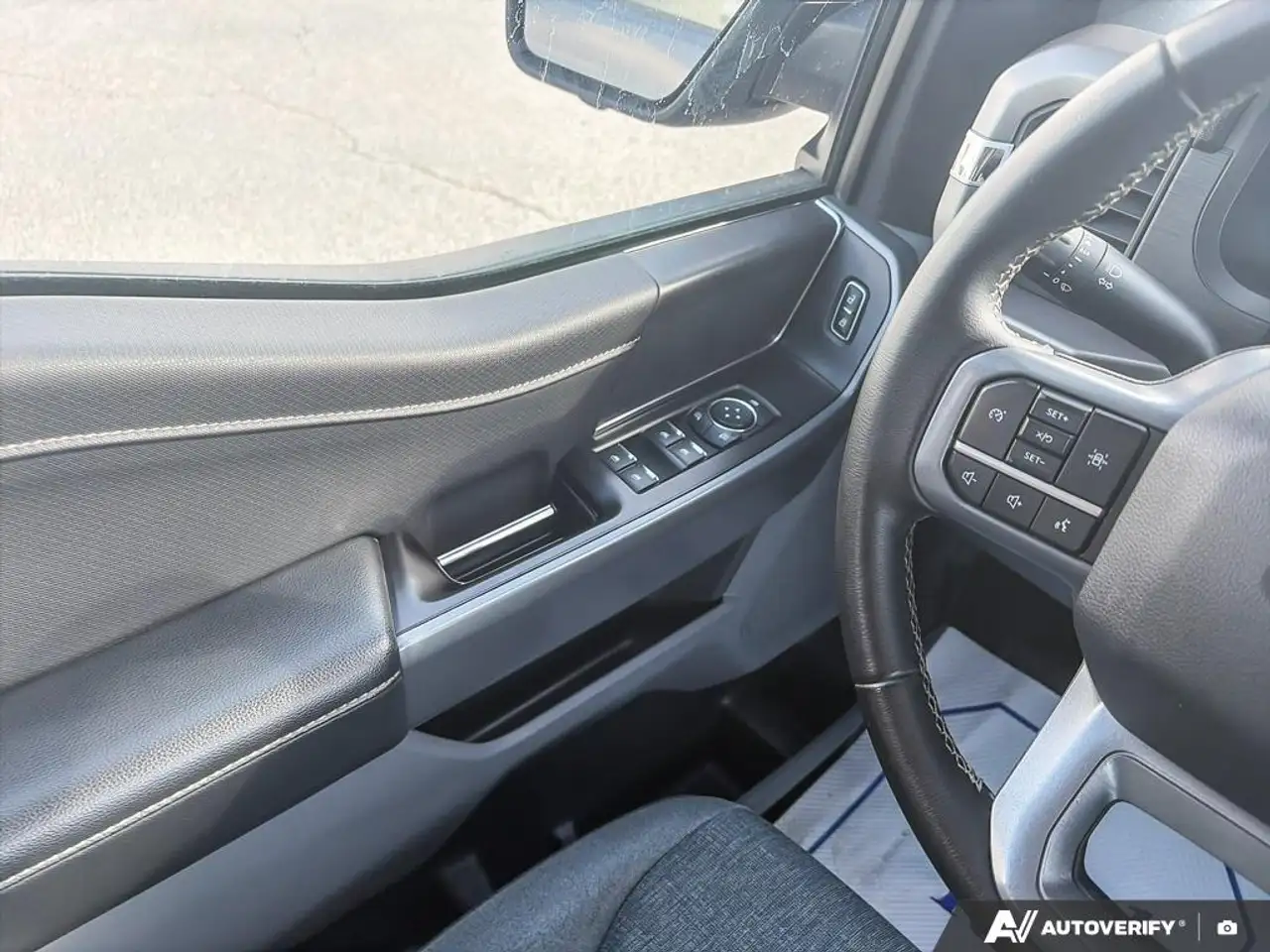 Ford F-150 - Image 17