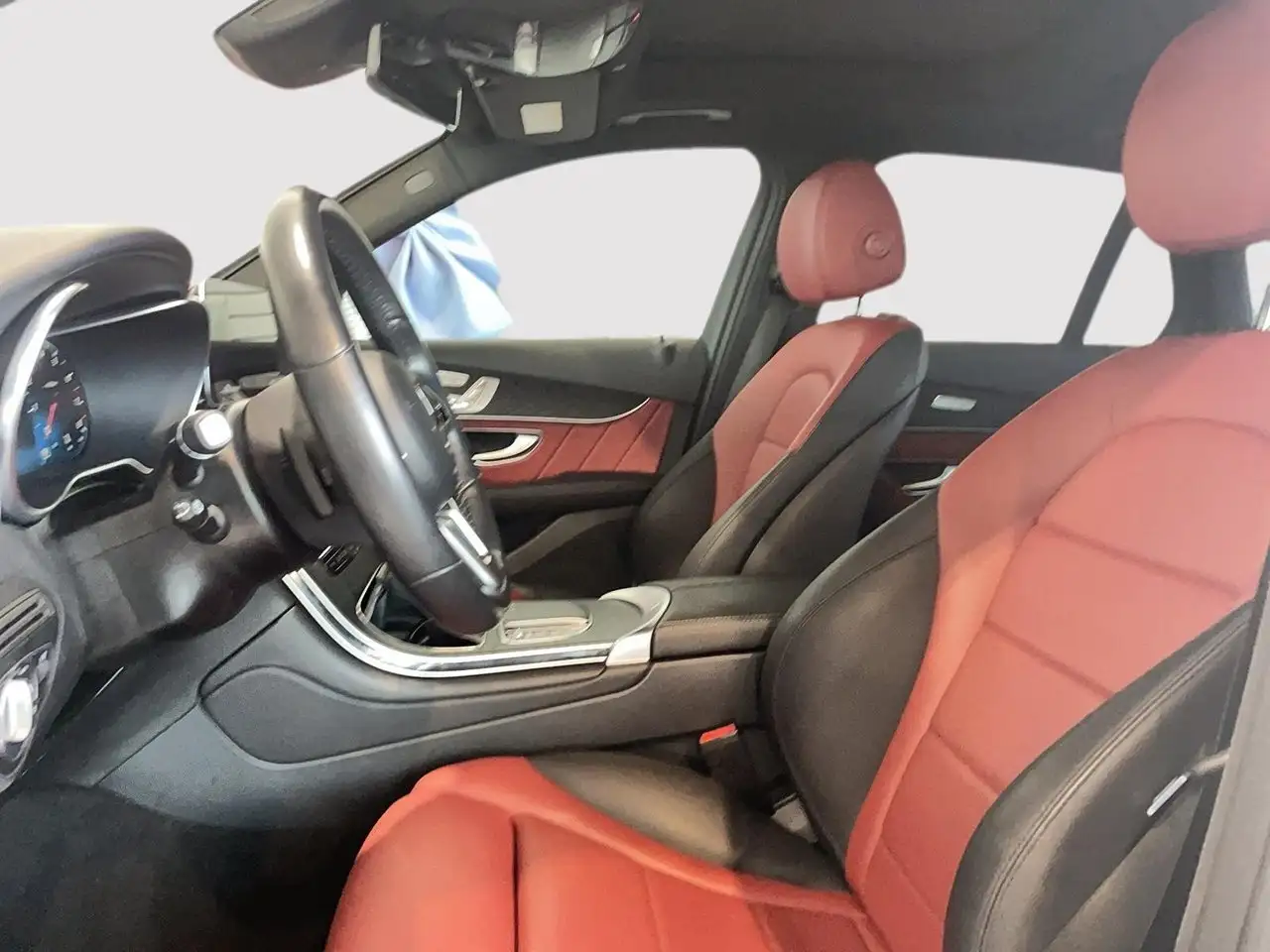 Mercedes-Benz GLC - Image 4