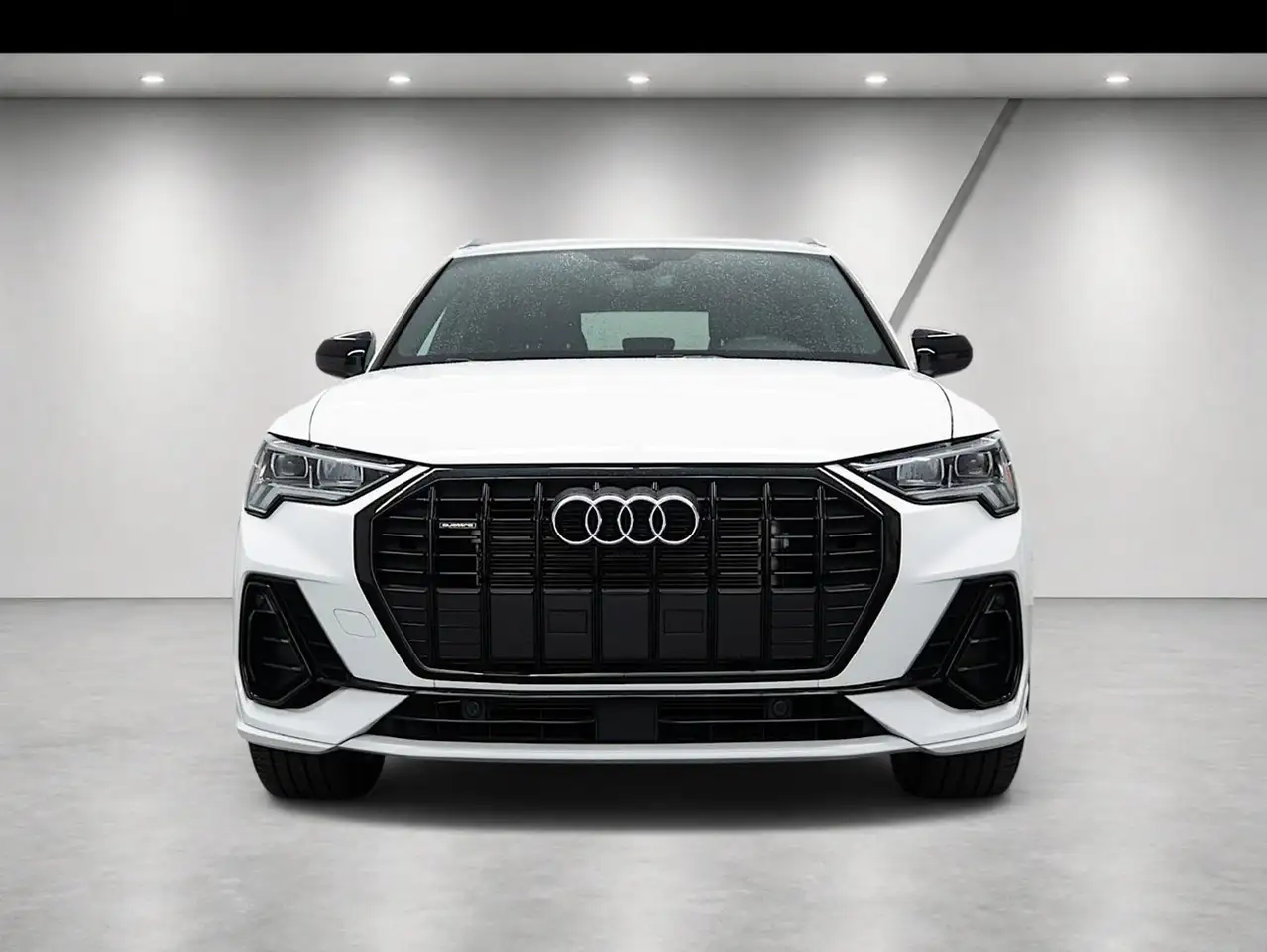 Audi Q3 - Image 2