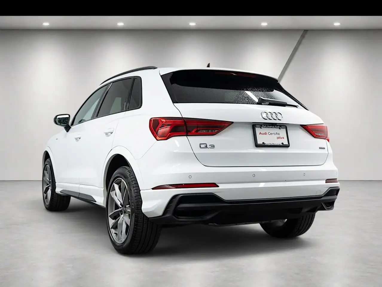 Audi Q3 - Image 5