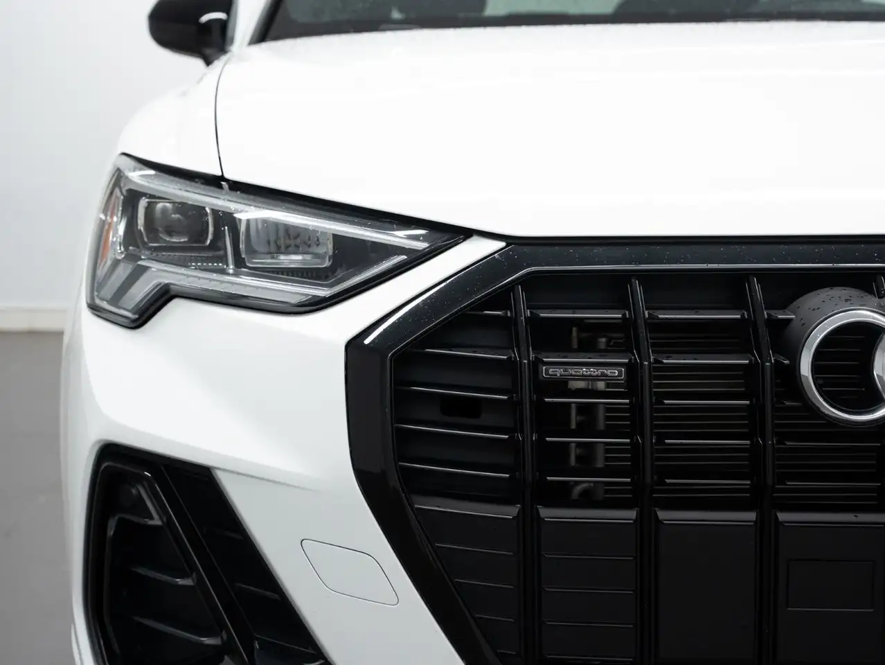 Audi Q3 - Image 7