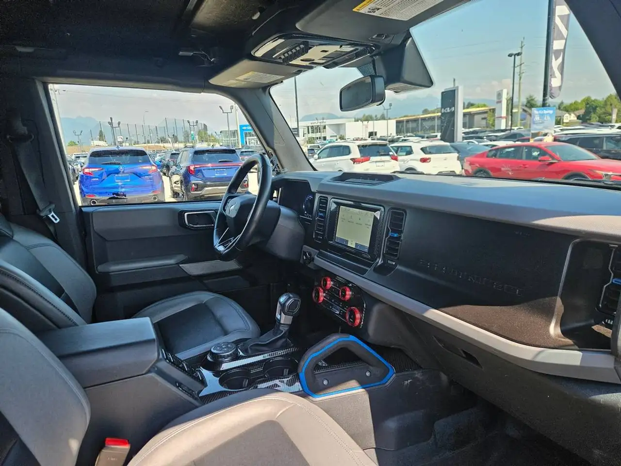 Ford Bronco - Image 21