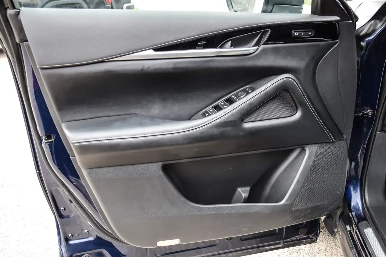 Infiniti QX60 - Image 12