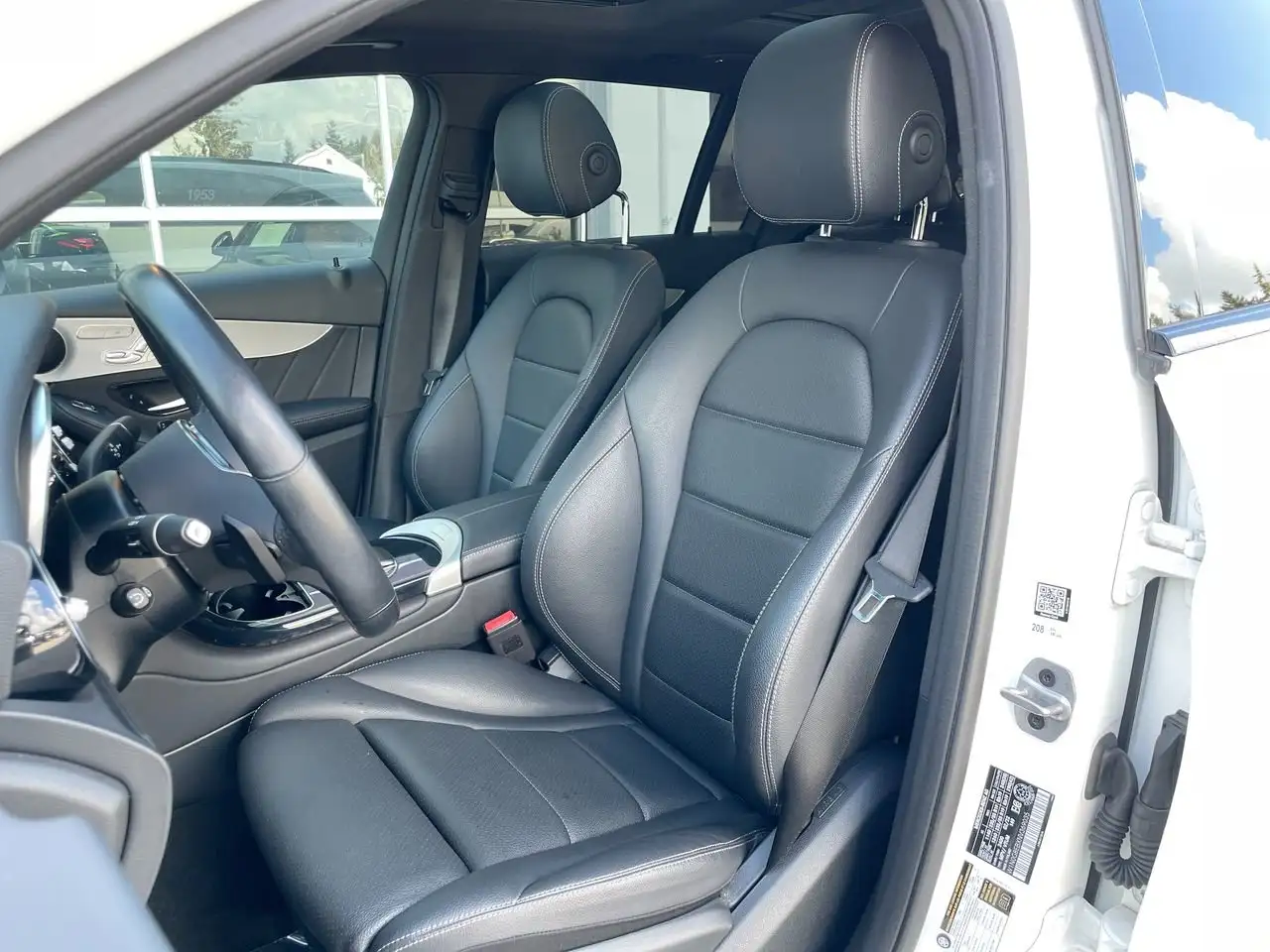 Mercedes-Benz GLC - Image 19