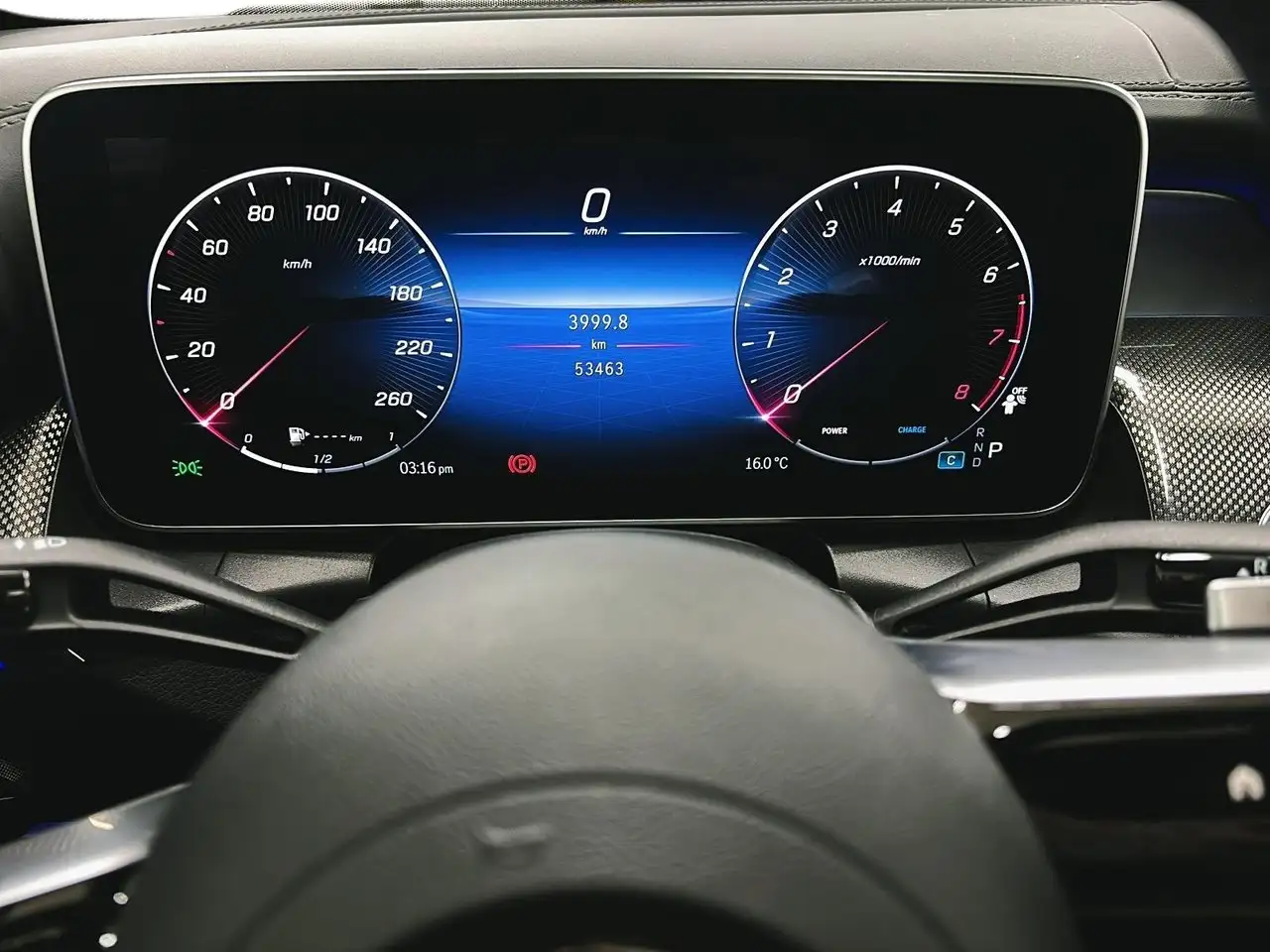 Mercedes-Benz GLC - Image 12