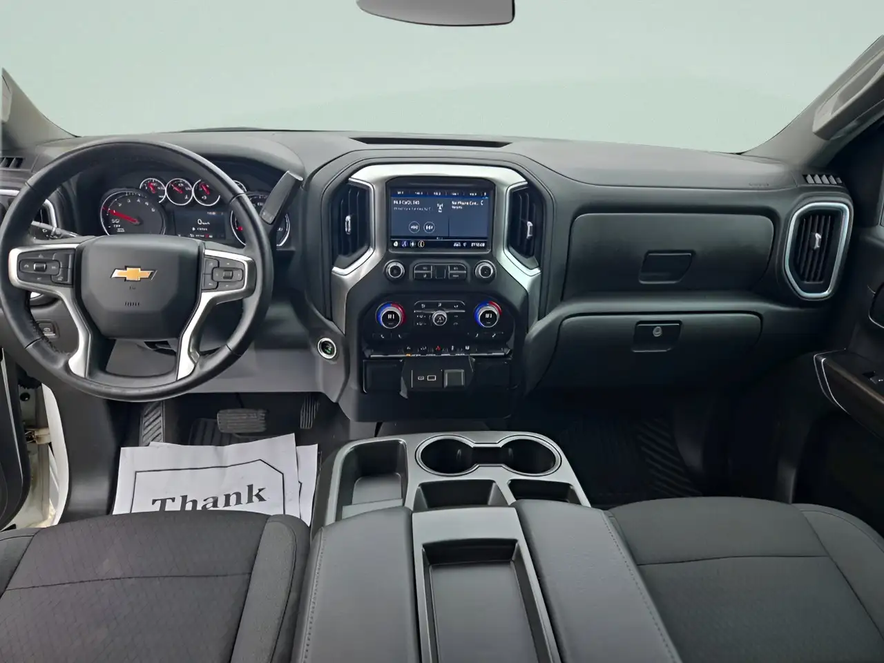 Chevrolet Silverado 1500 - Image 25
