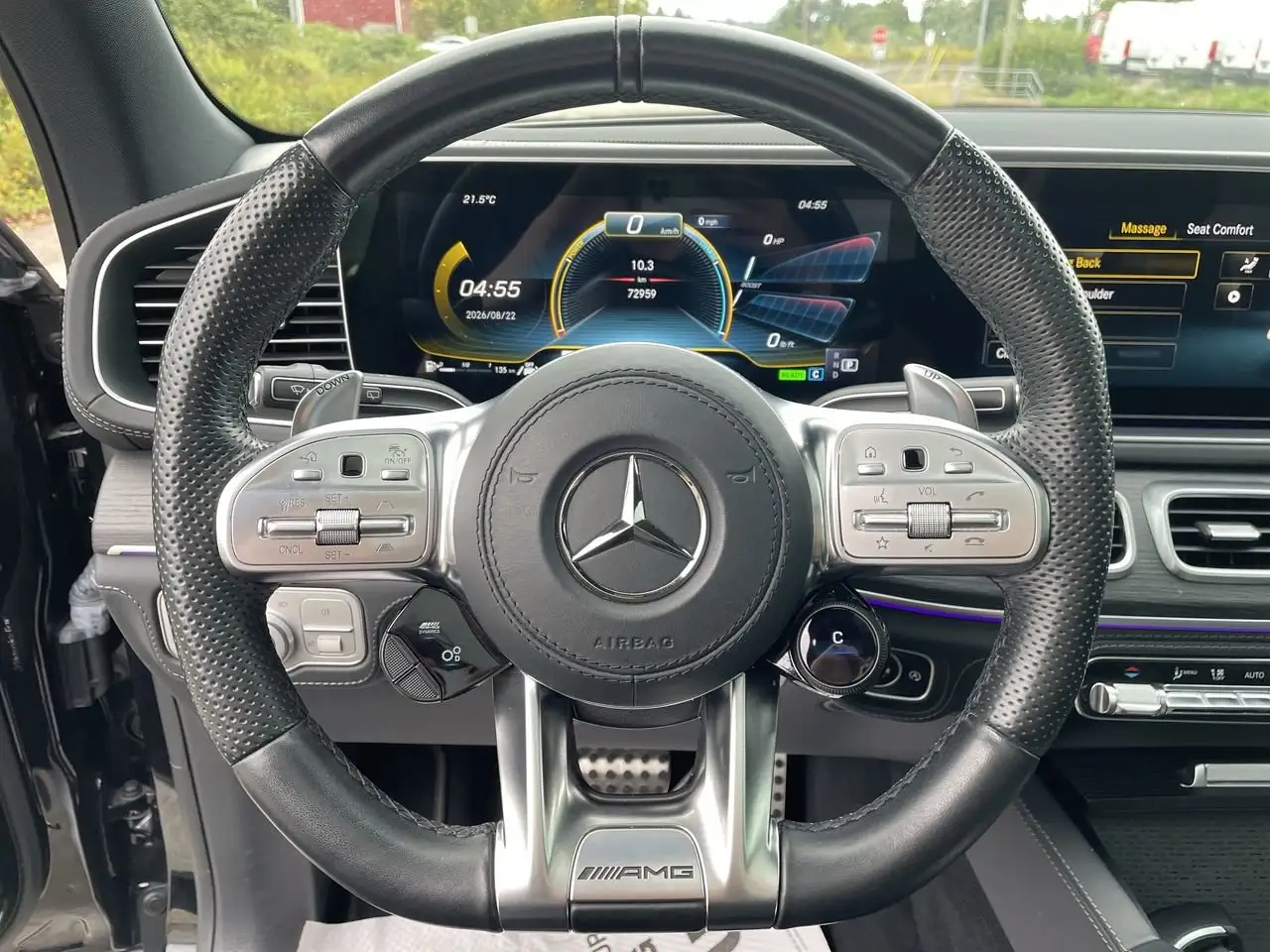 Mercedes-Benz GLE - Image 22