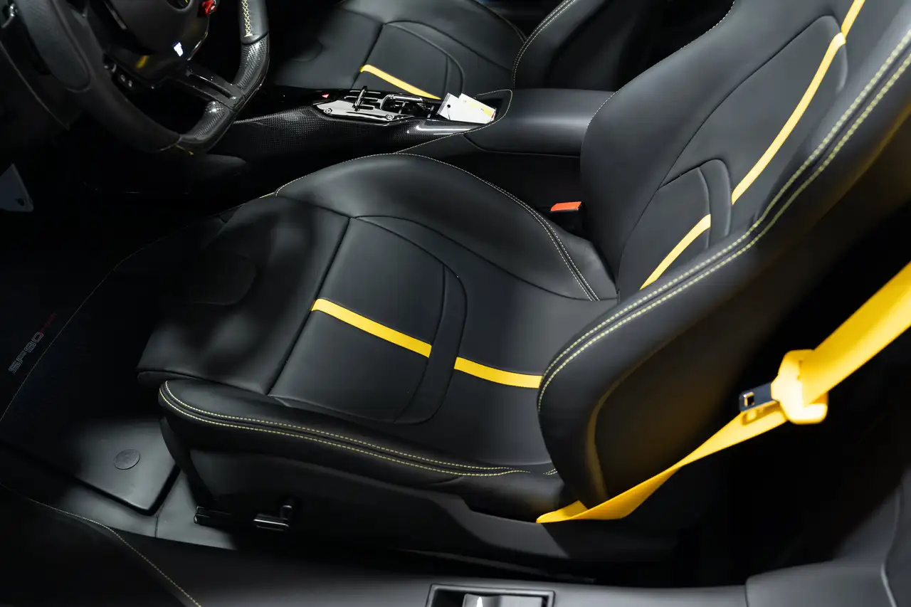 Ferrari SF90 Spider - Image 24